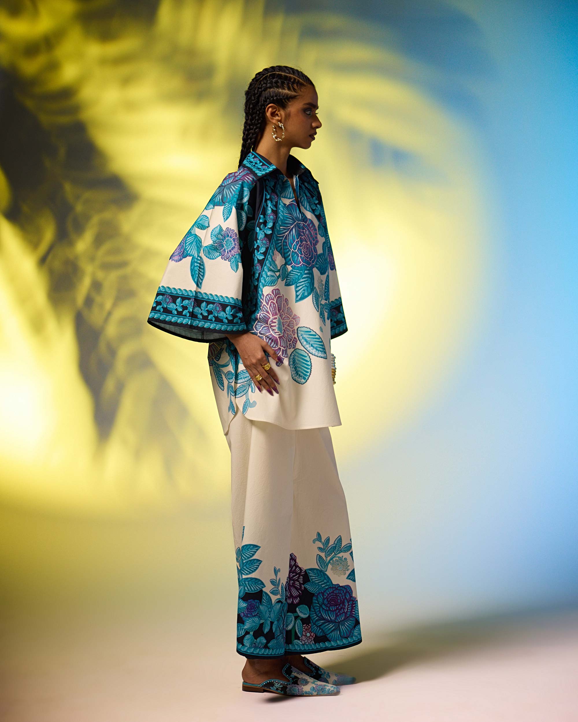 Jamaica : Eralia - Ivory/Blue