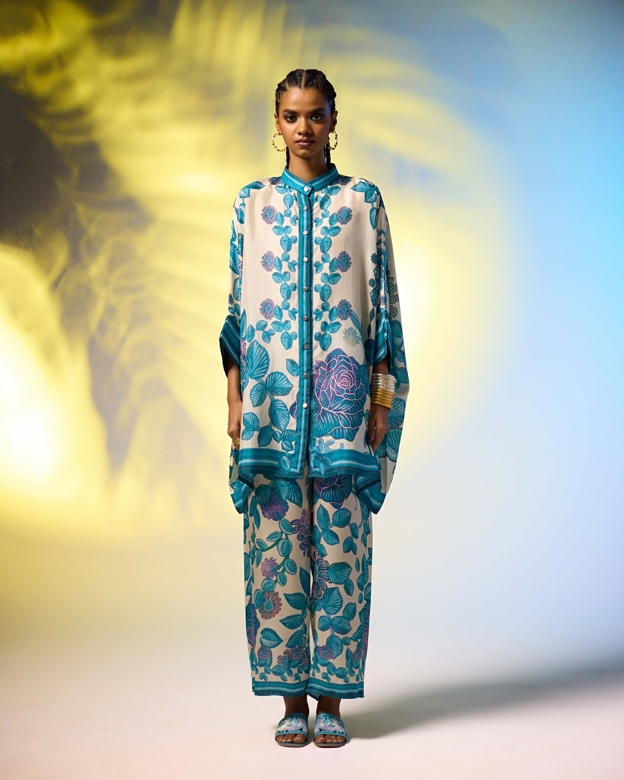 Jamaica : Cedella - Ivory/Blue