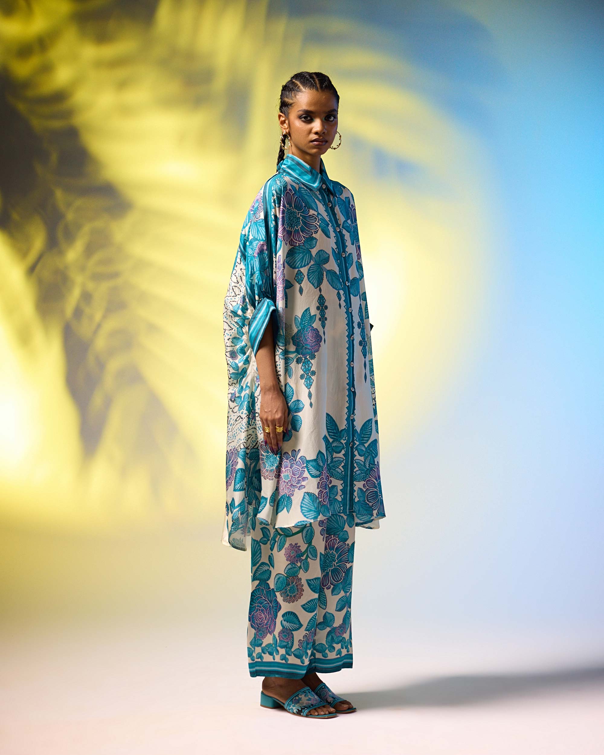 Jamaica : Kamara - Ivory/Blue