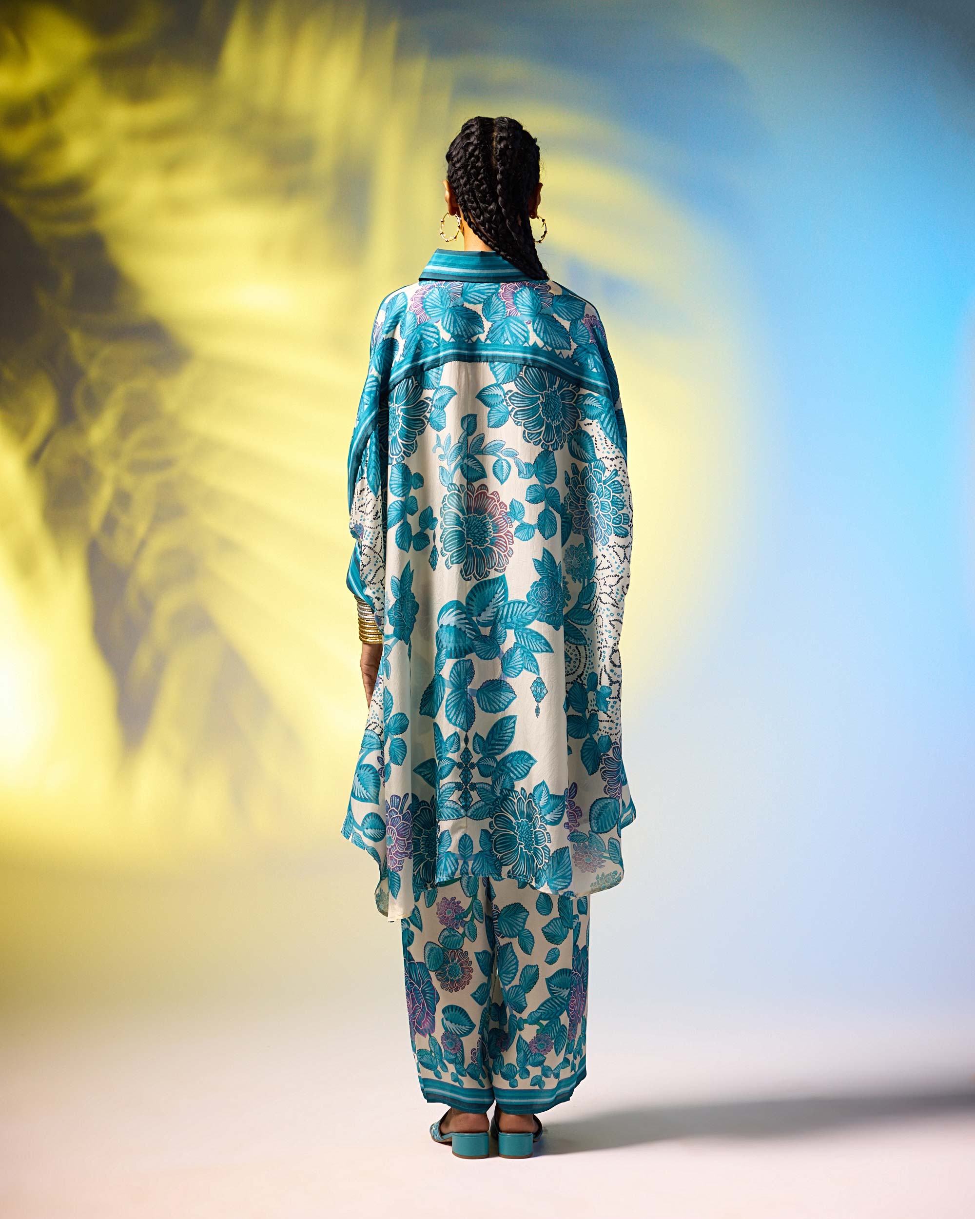 Jamaica : Kamara - Ivory/Blue