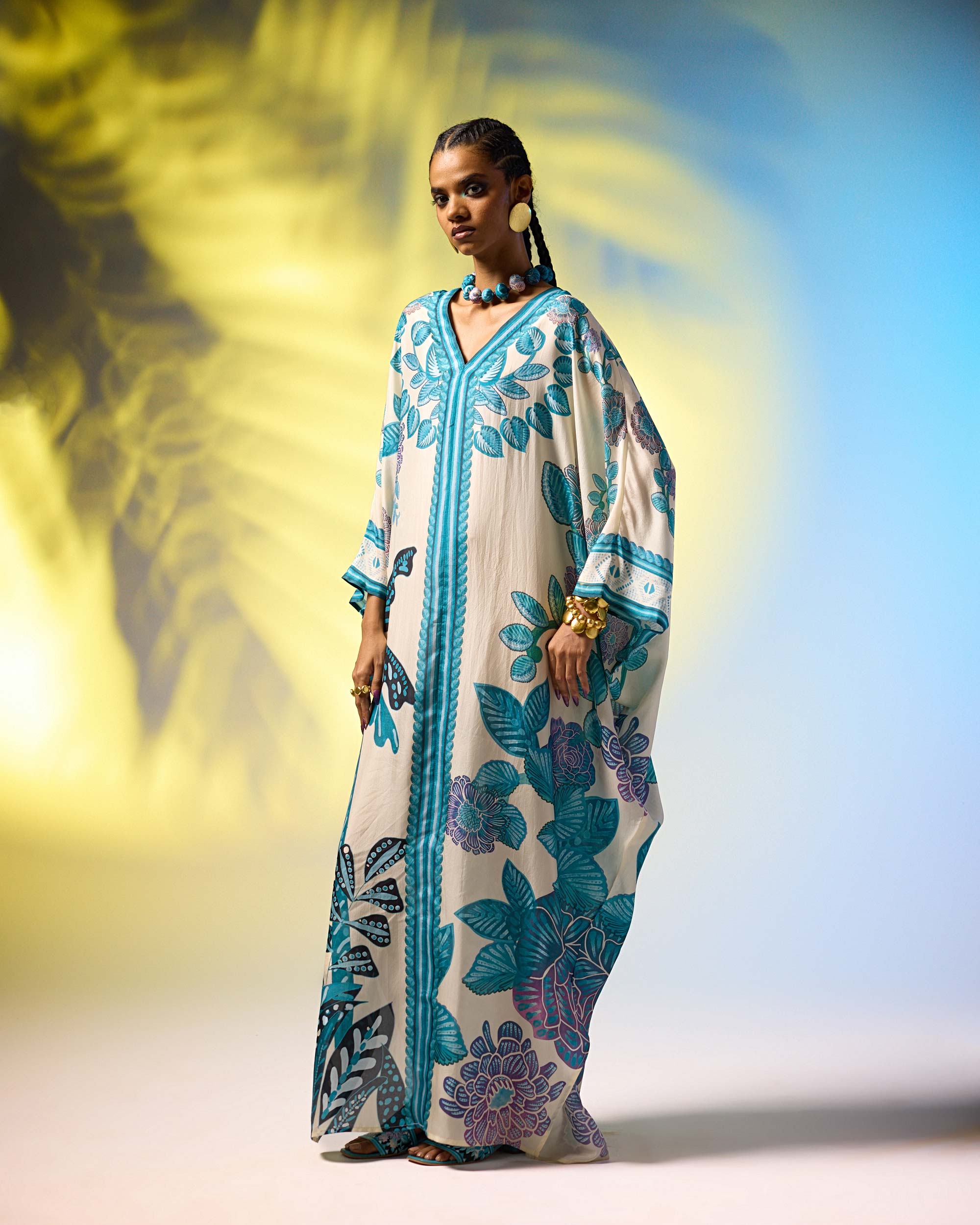 Jamaica : Verusha - Ivory/Blue