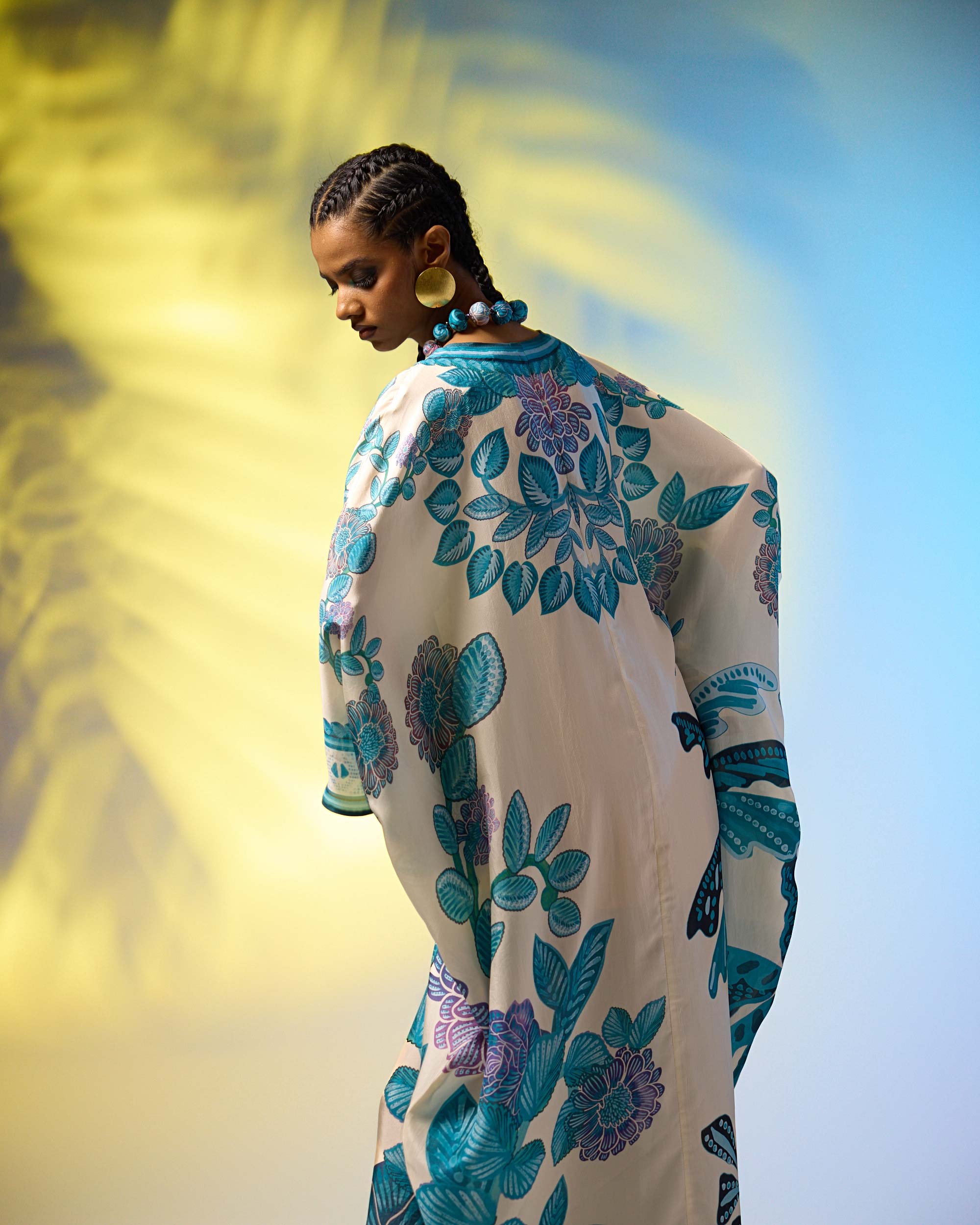 Jamaica : Verusha - Ivory/Blue