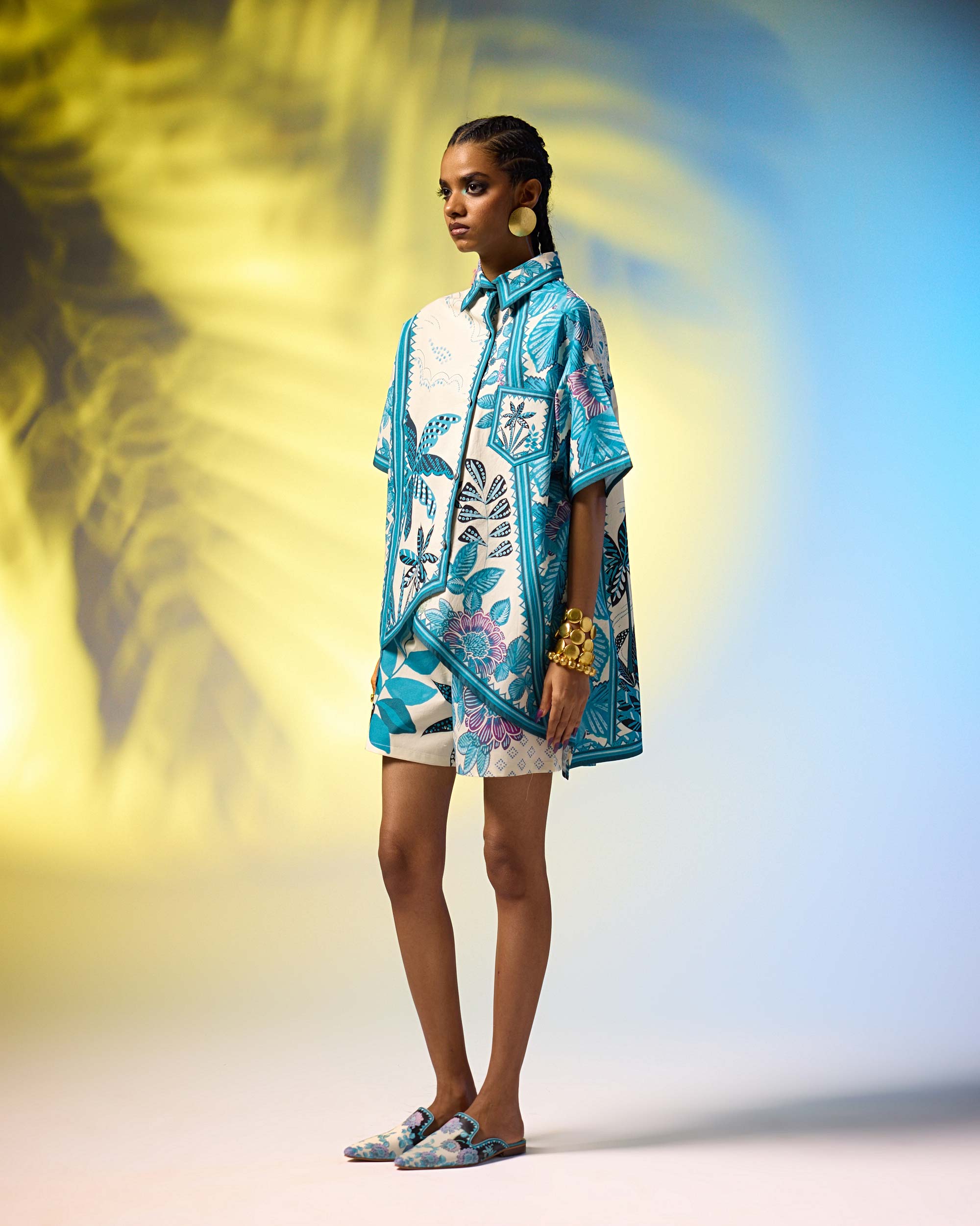 Jamaica : Khadija - Ivory/Blue