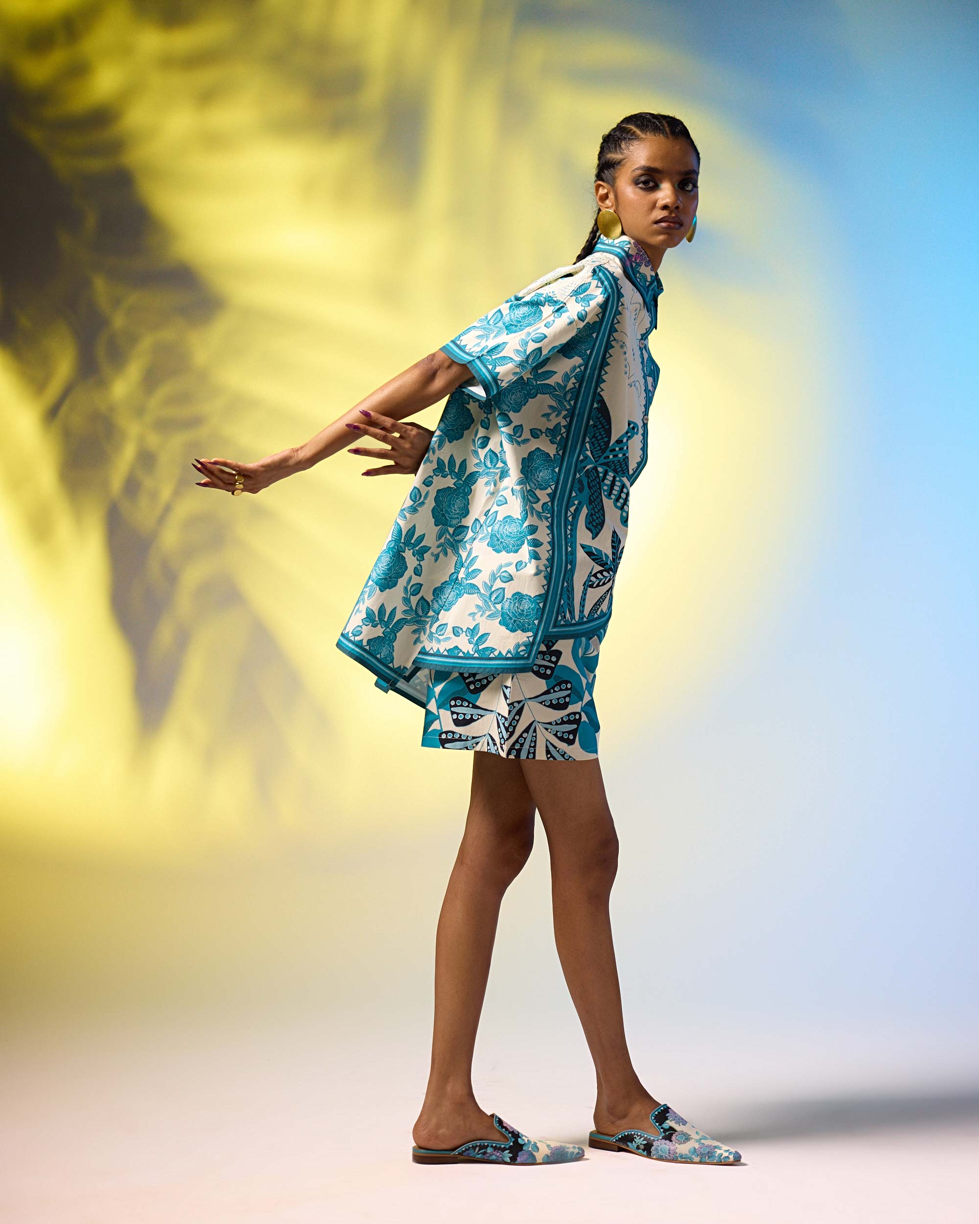 Jamaica : Khadija - Ivory/Blue