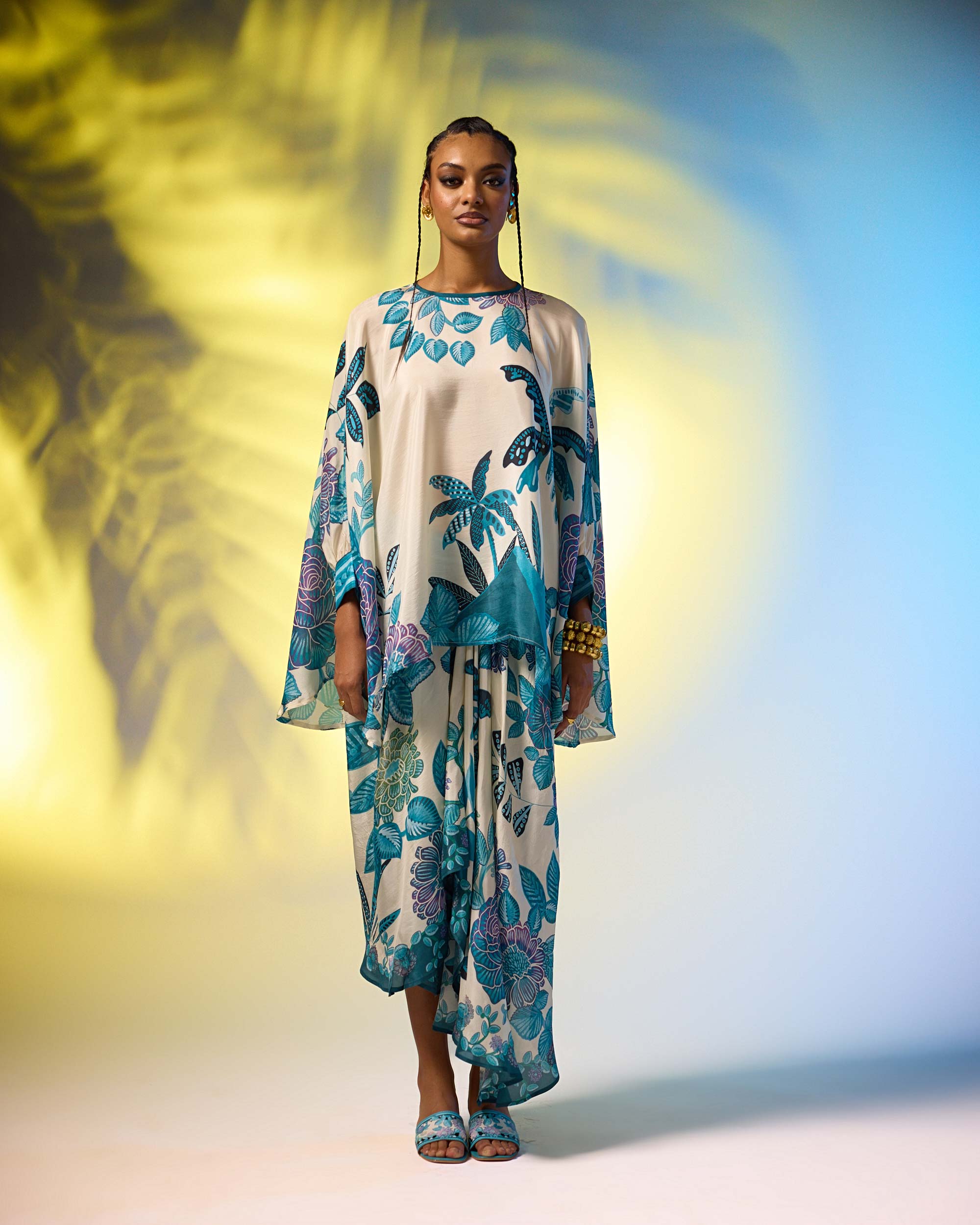Jamaica : Colette - Ivory/Blue