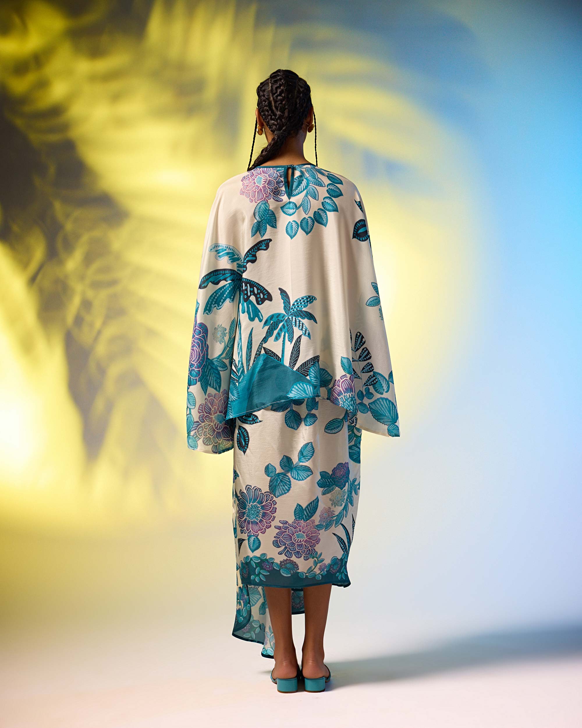 Jamaica : Colette - Ivory/Blue