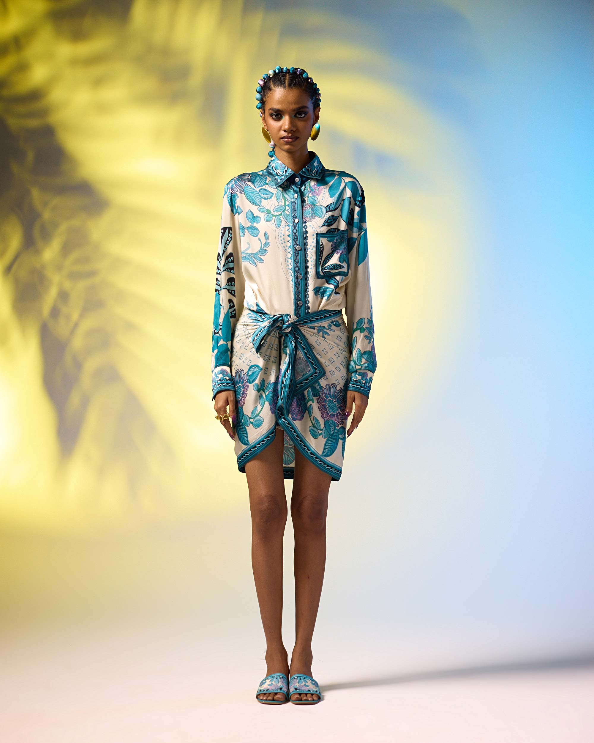 Jamaica : Alvita - Ivory/Blue