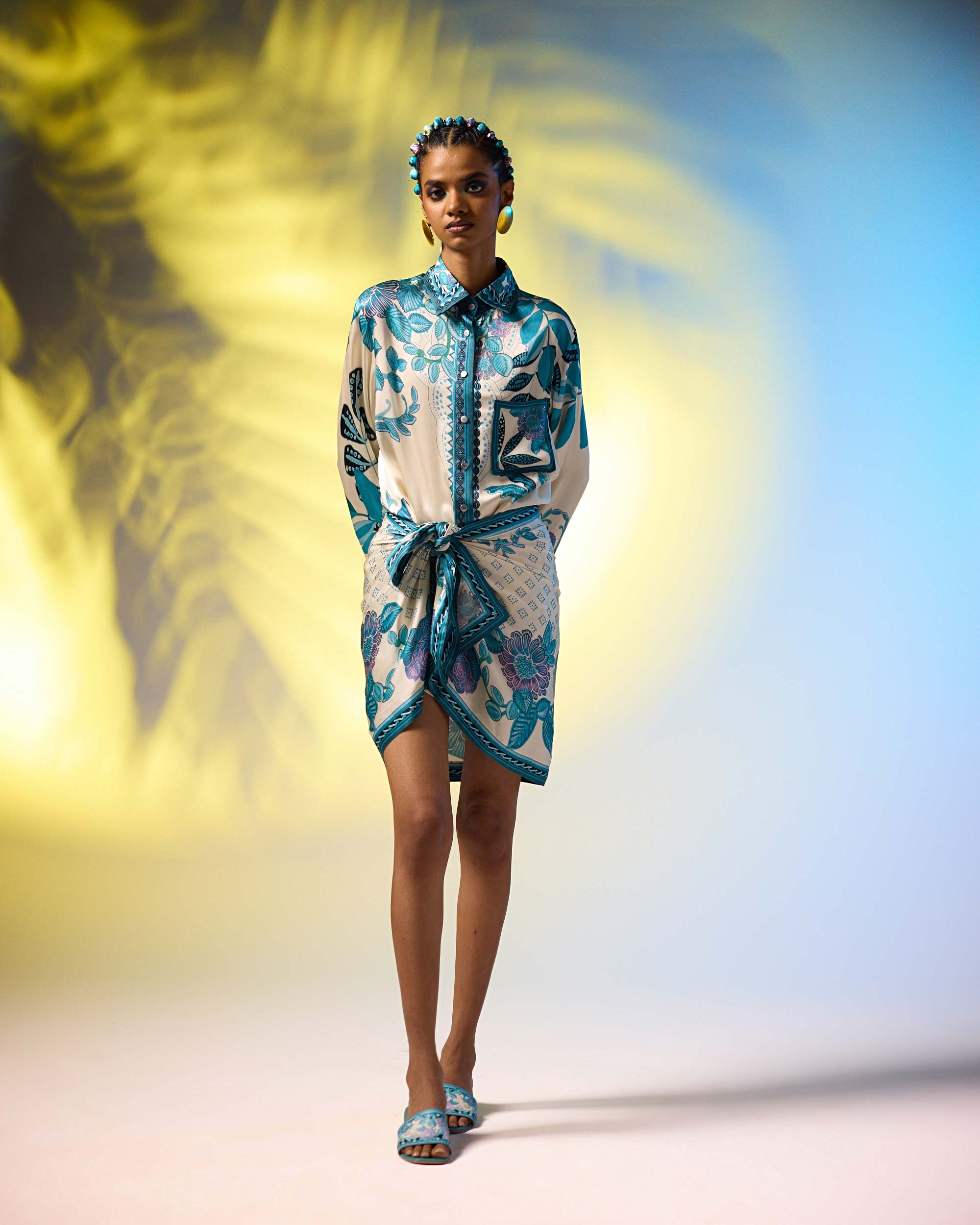 Jamaica : Alvita - Ivory/Blue