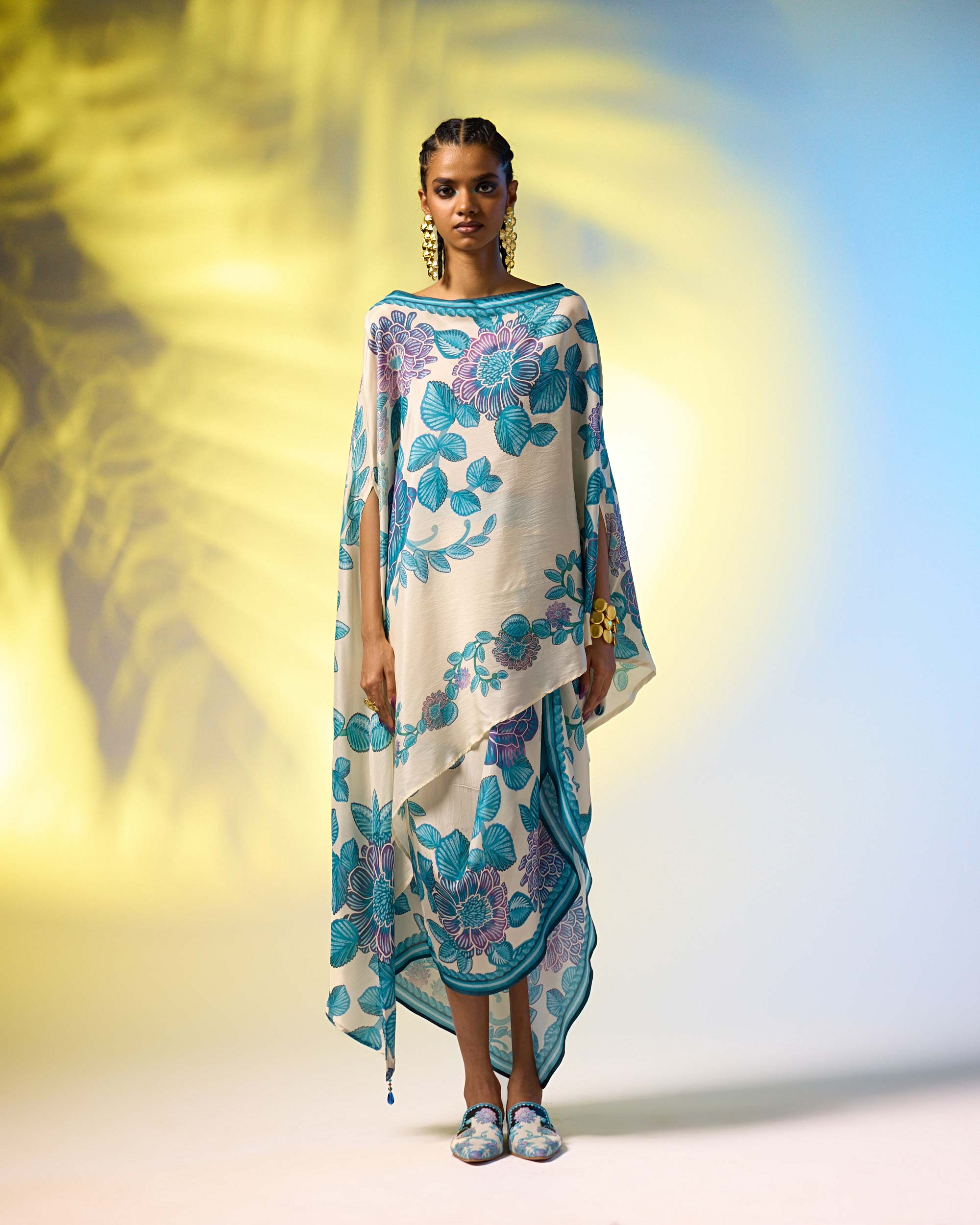 Jamaica : Kamini - Ivory/Blue