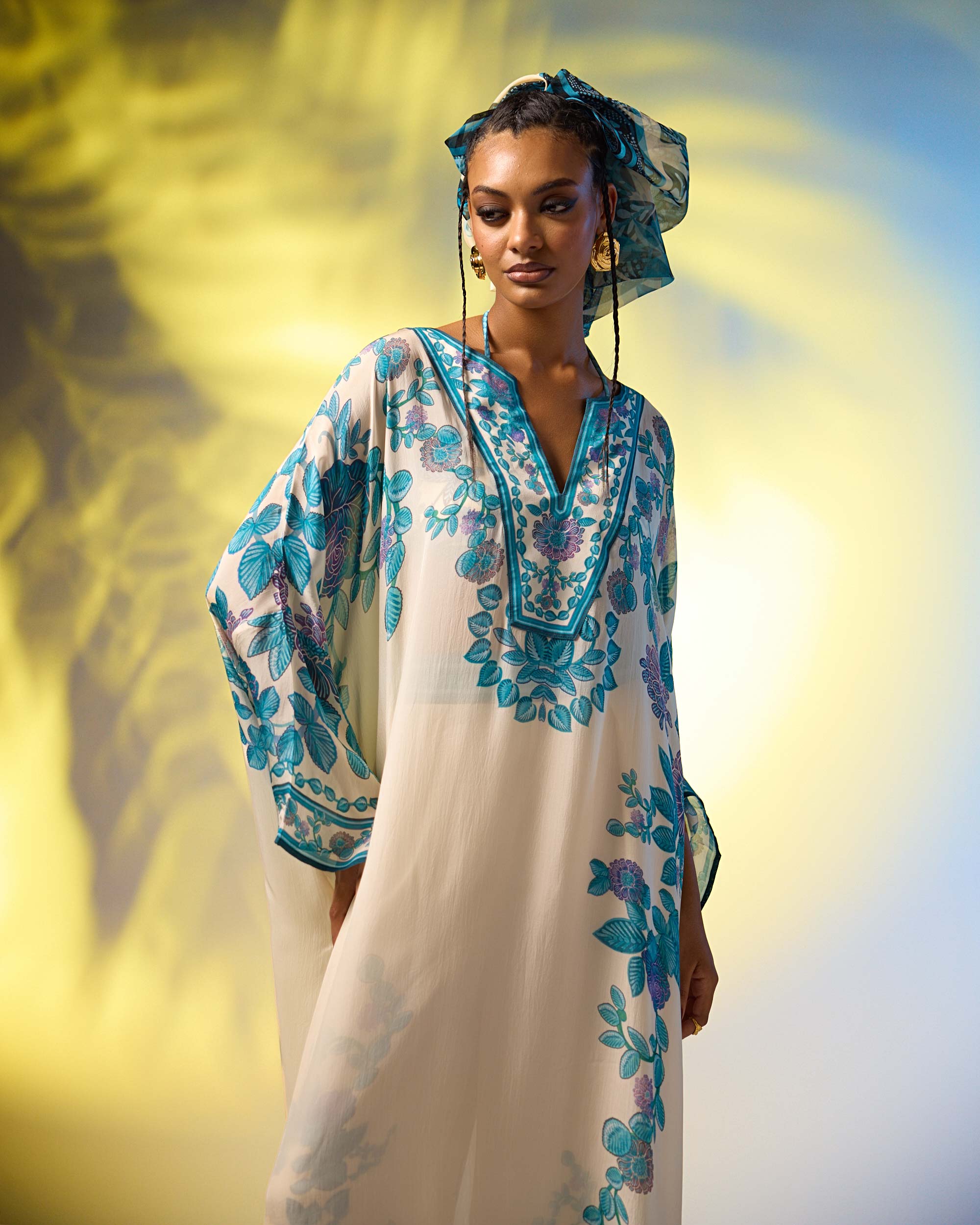 Jamaica : Vienna - Ivory/Blue