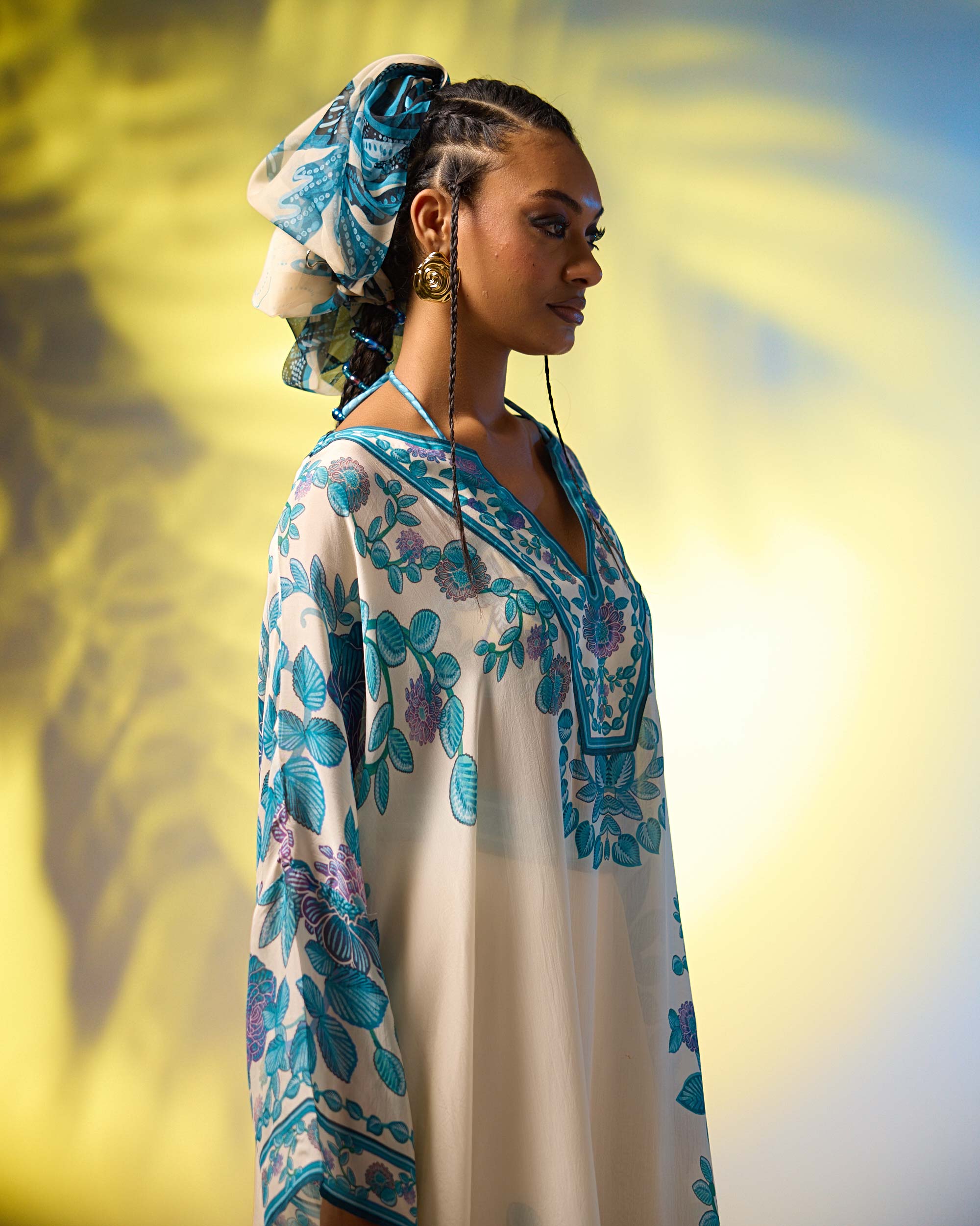 Jamaica : Vienna - Ivory/Blue