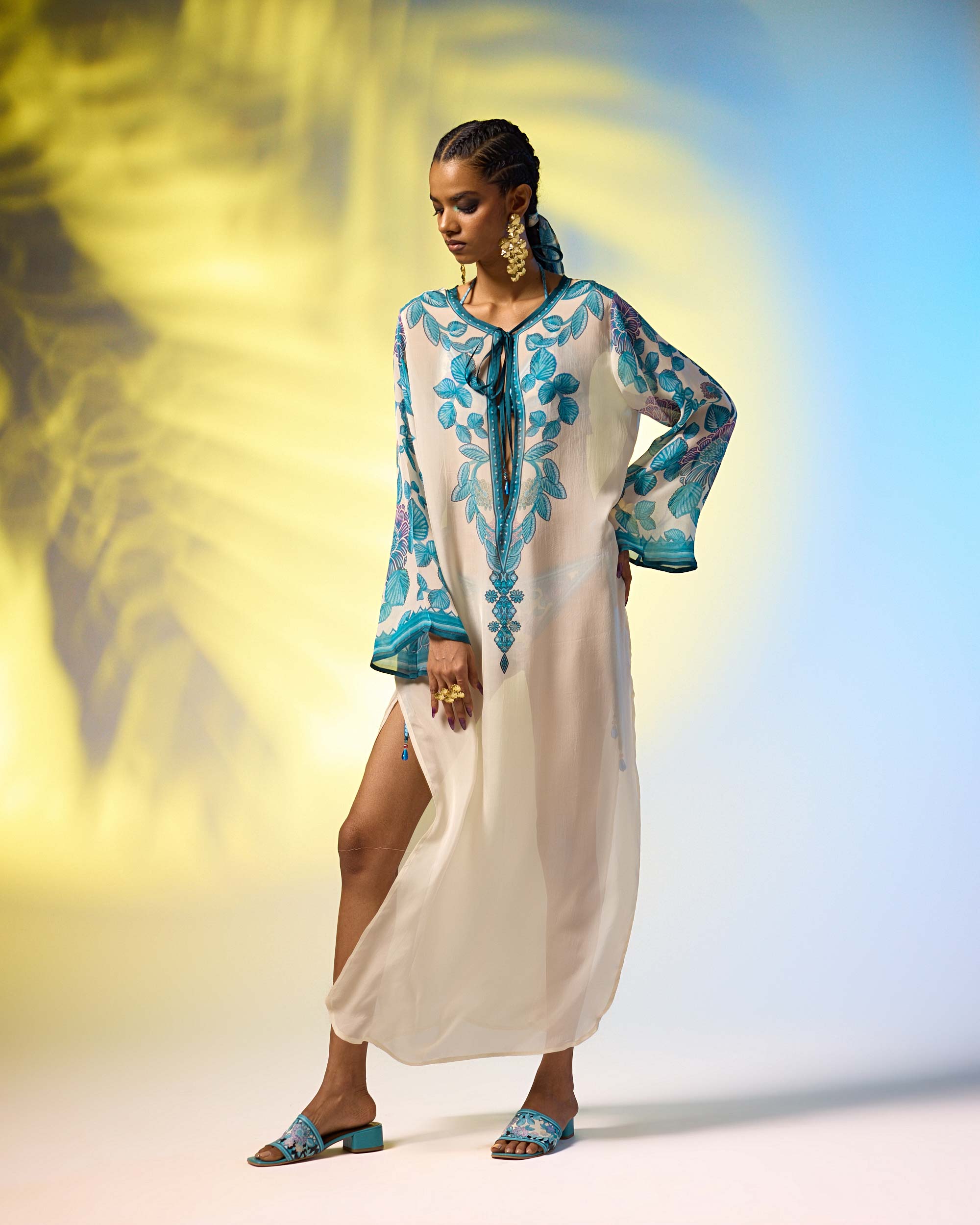 Jamaica : Rihanna - Ivory/Blue