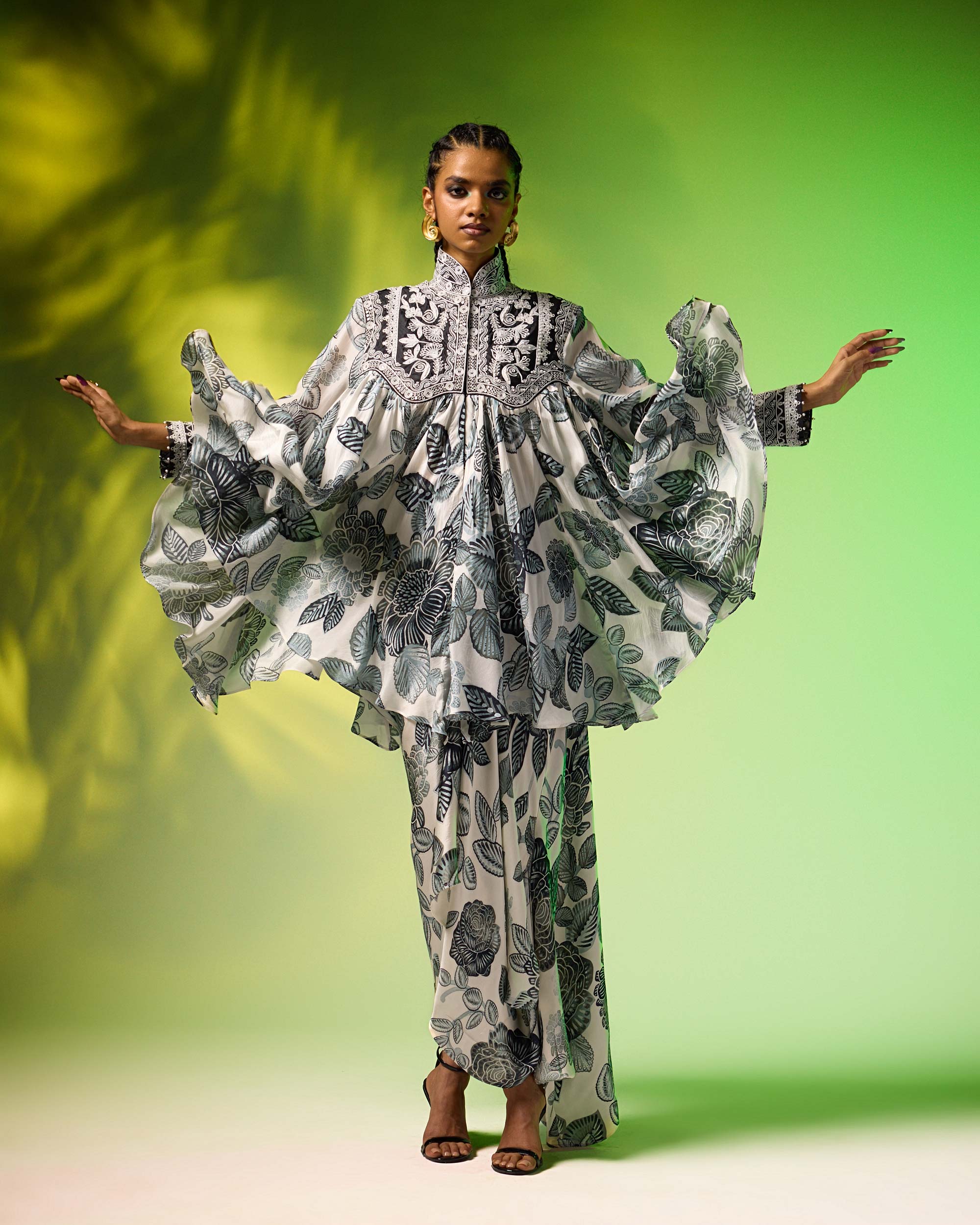 Jamaica : Mahirah - Black/White