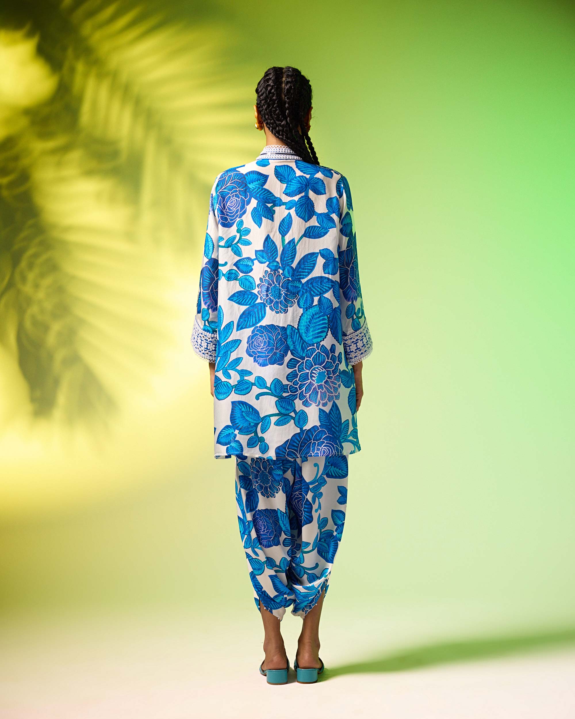 Jamaica : Reza - White/Blue