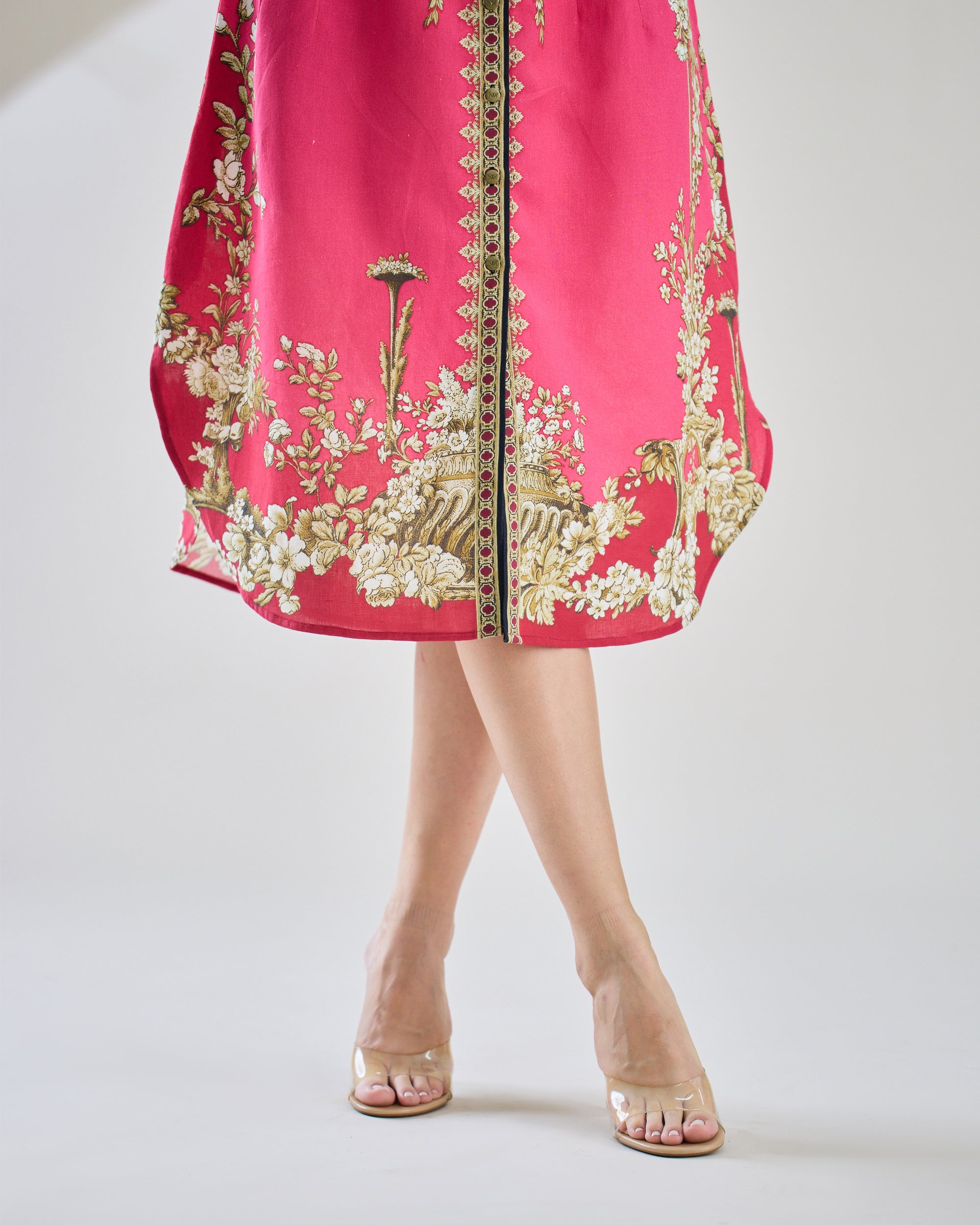 Rome : Paris - Fuchsia