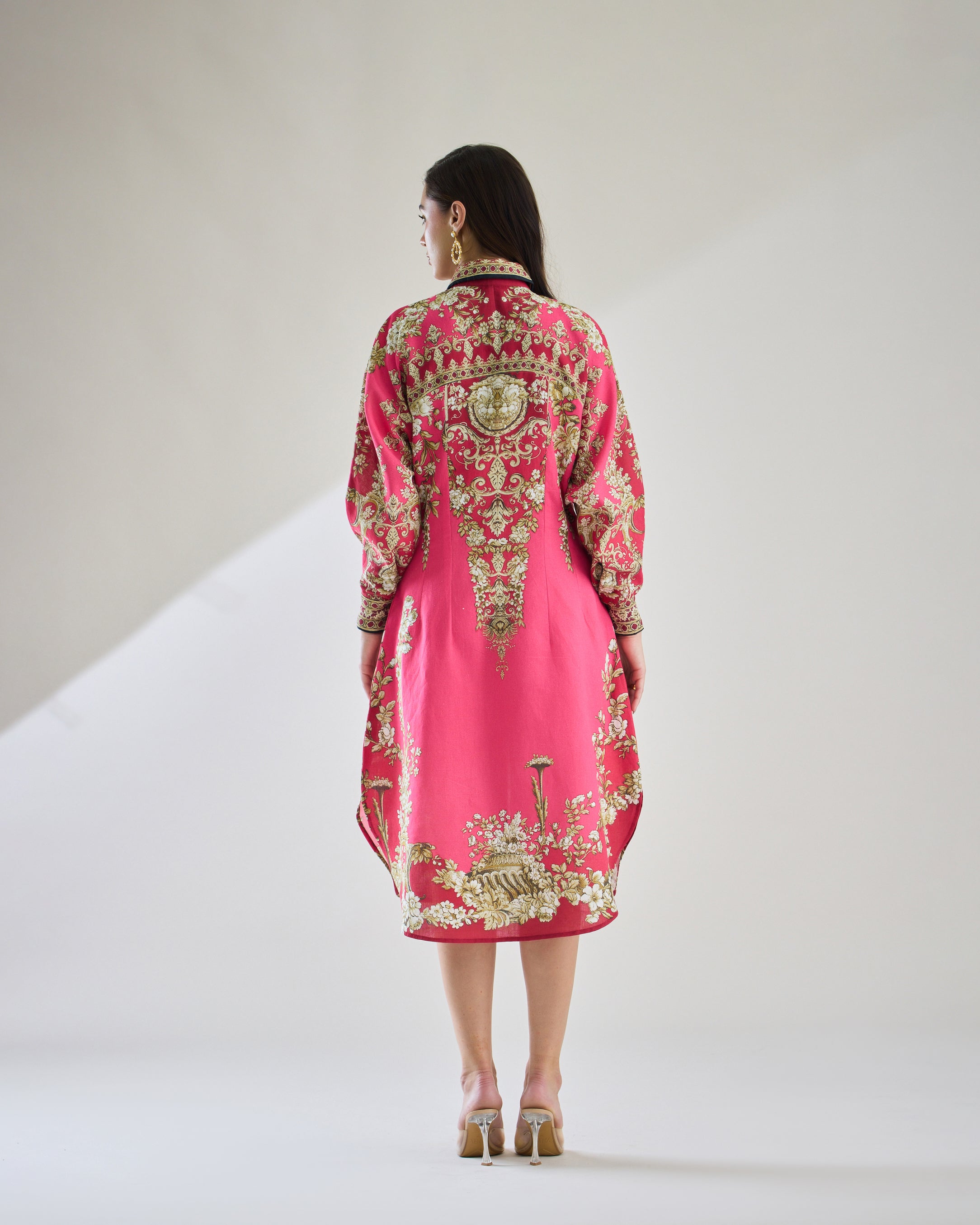 Rome : Paris - Fuchsia