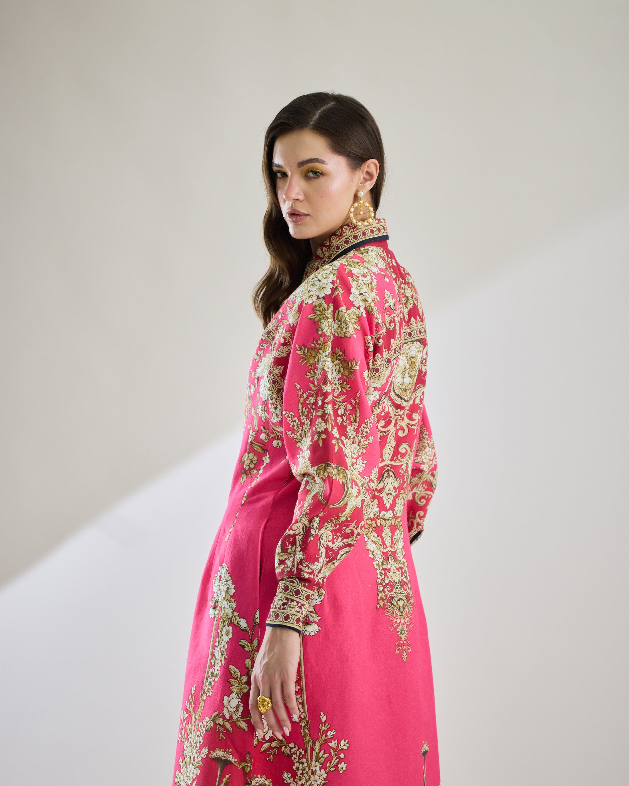 Rome : Paris - Fuchsia