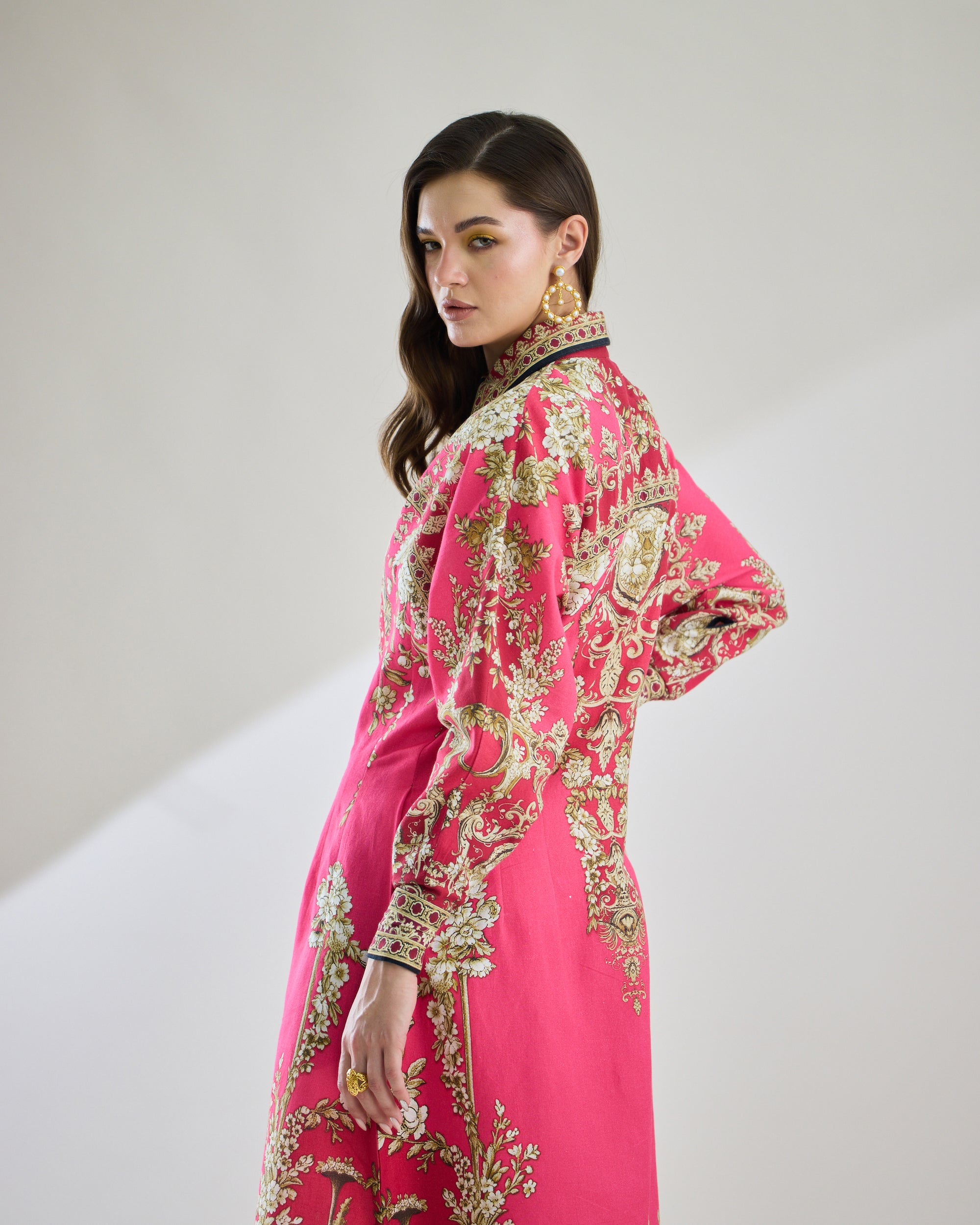 Rome : Paris - Fuchsia