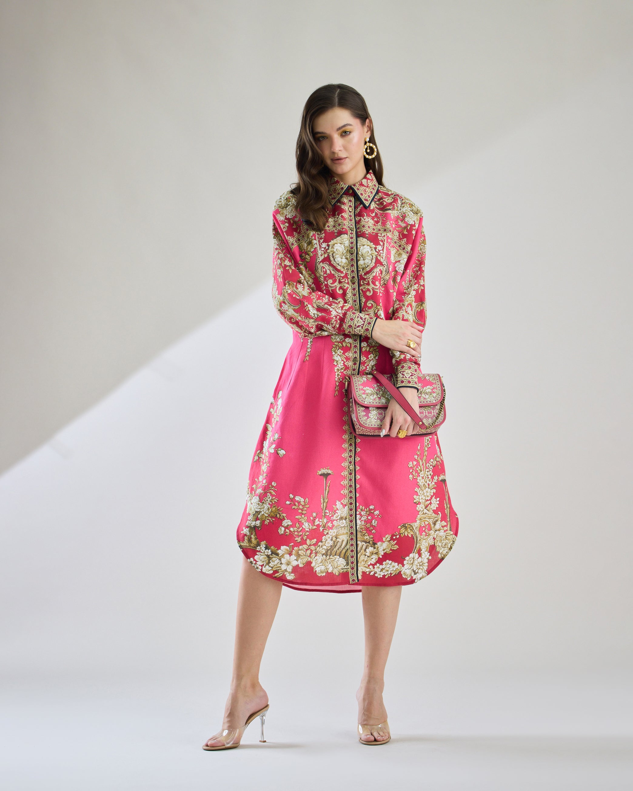 Rome : Paris - Fuchsia