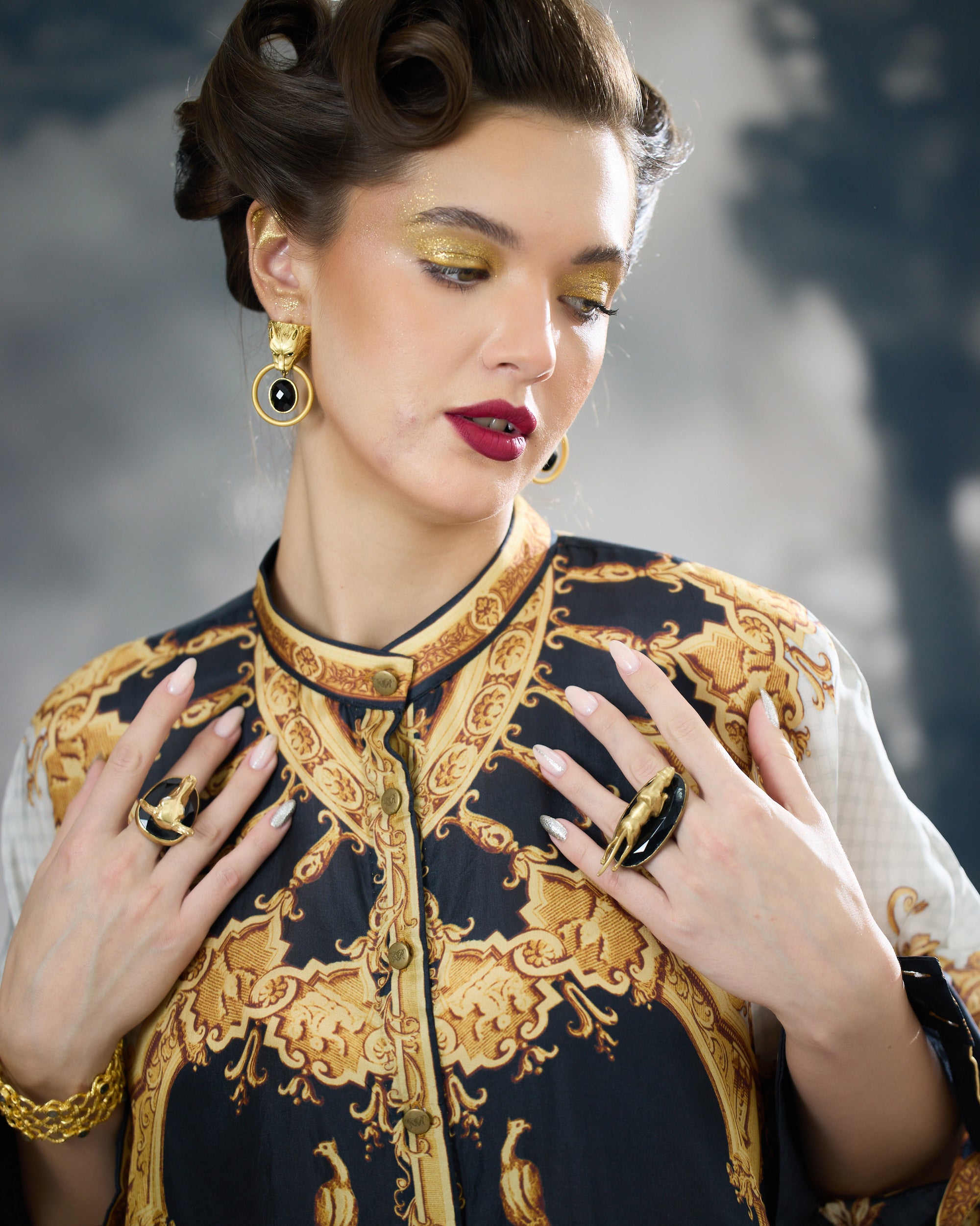 Rome : Dakota/Surilee - Black/Gold