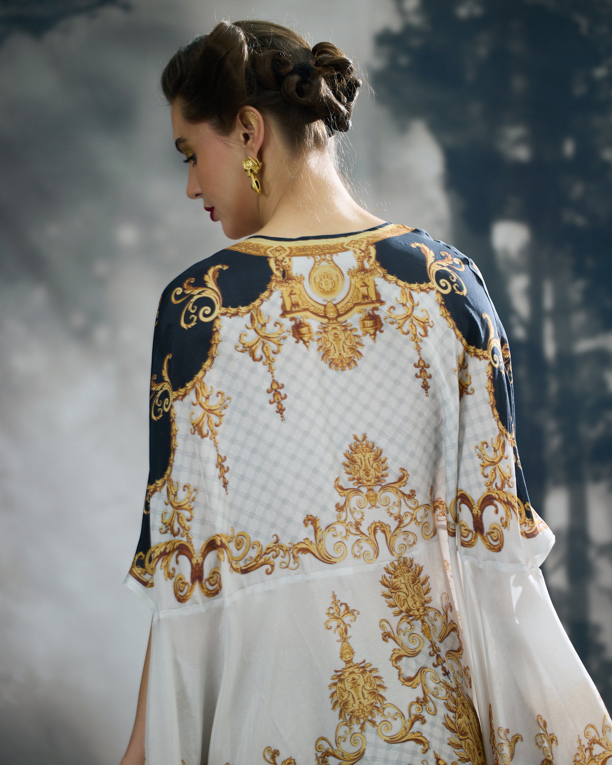 Rome : Caprice/Surilee - Black/Gold