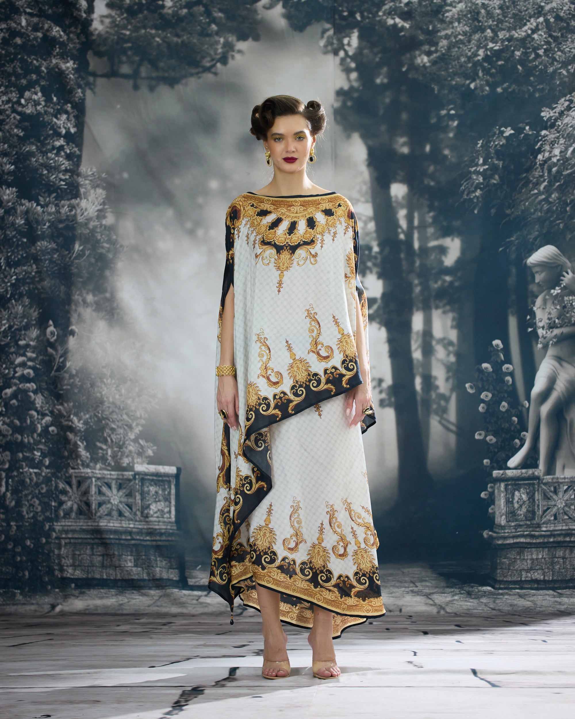 Rome : Kamini - Black/Gold