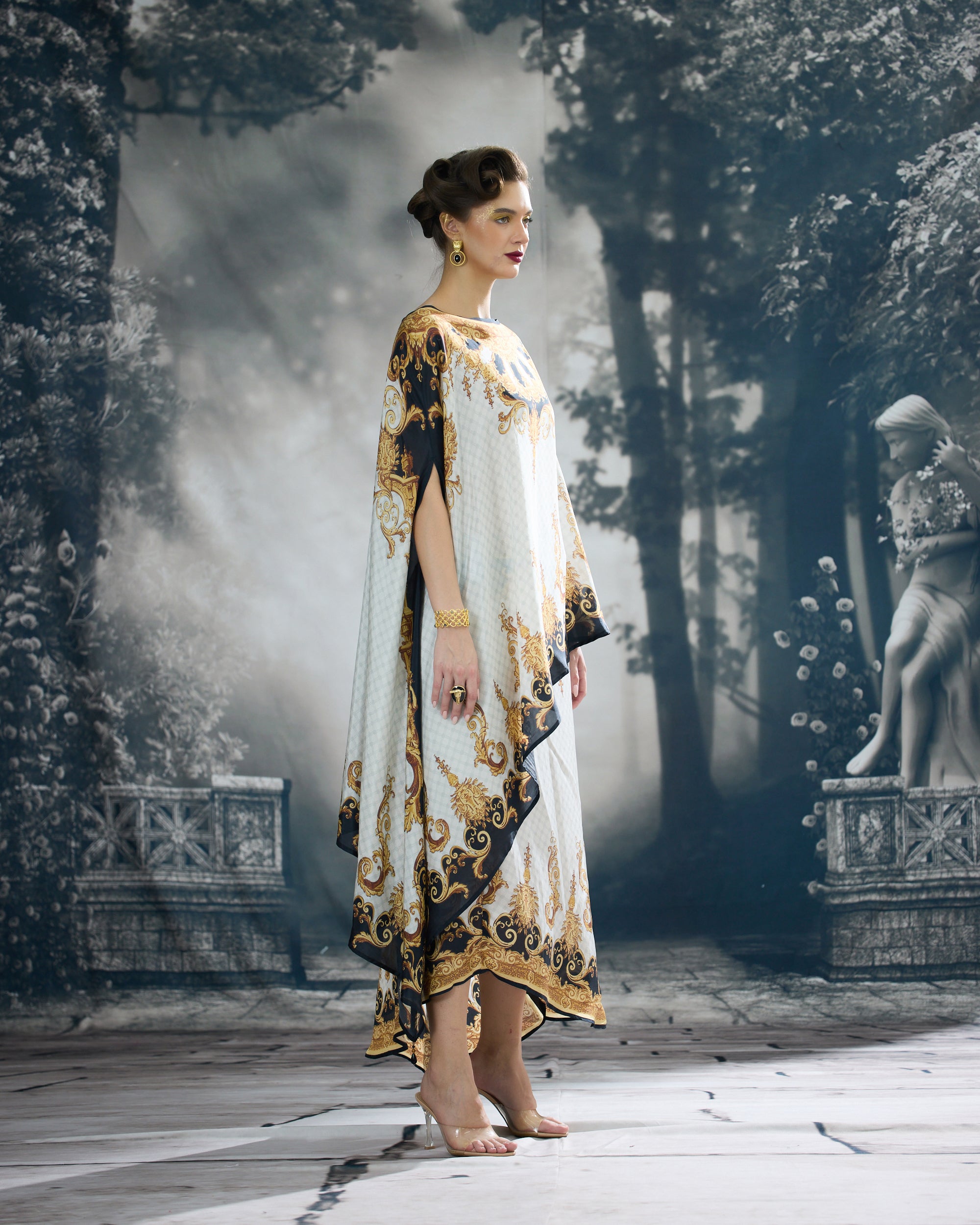 Rome : Kamini - Black/Gold