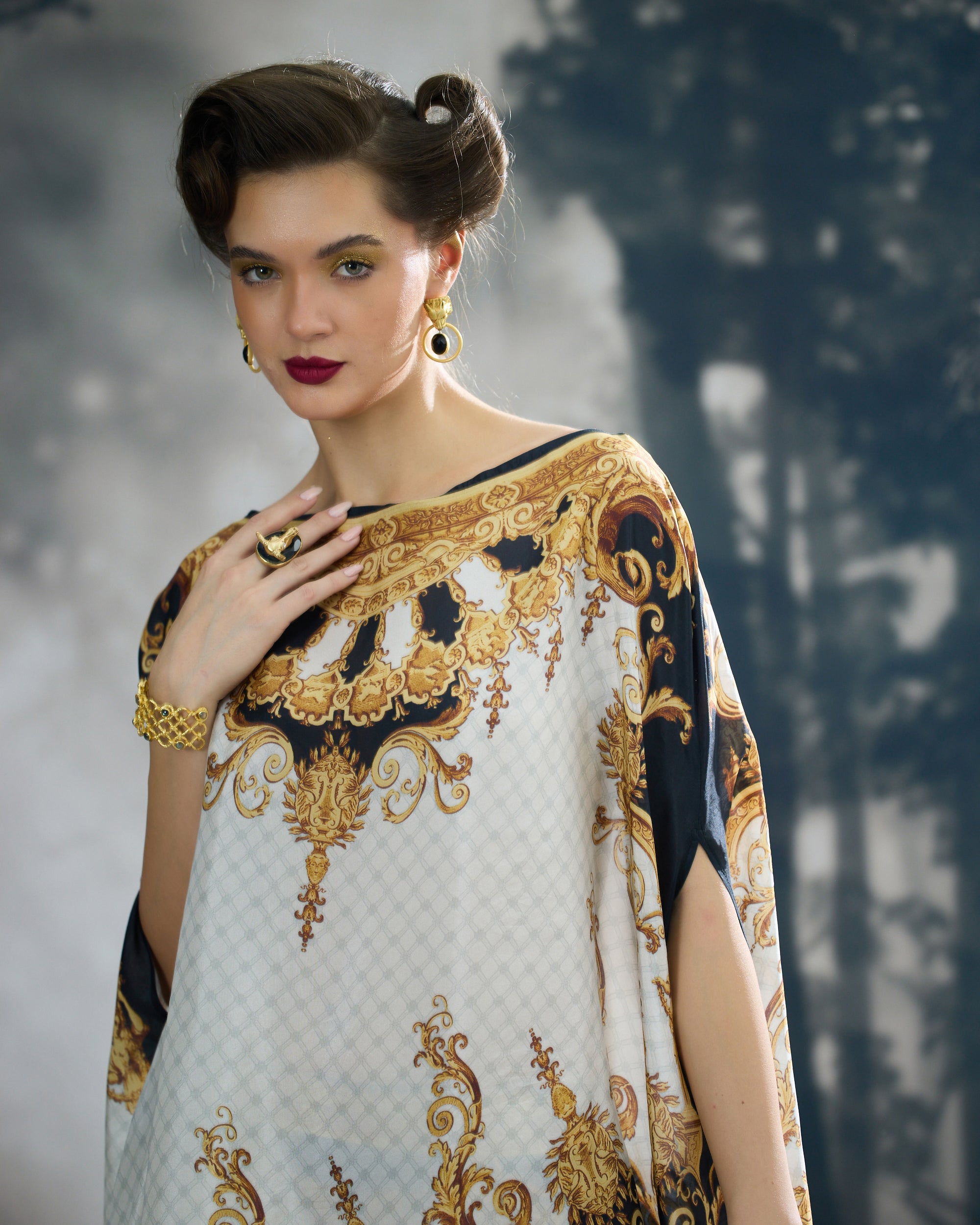 Rome : Kamini - Black/Gold