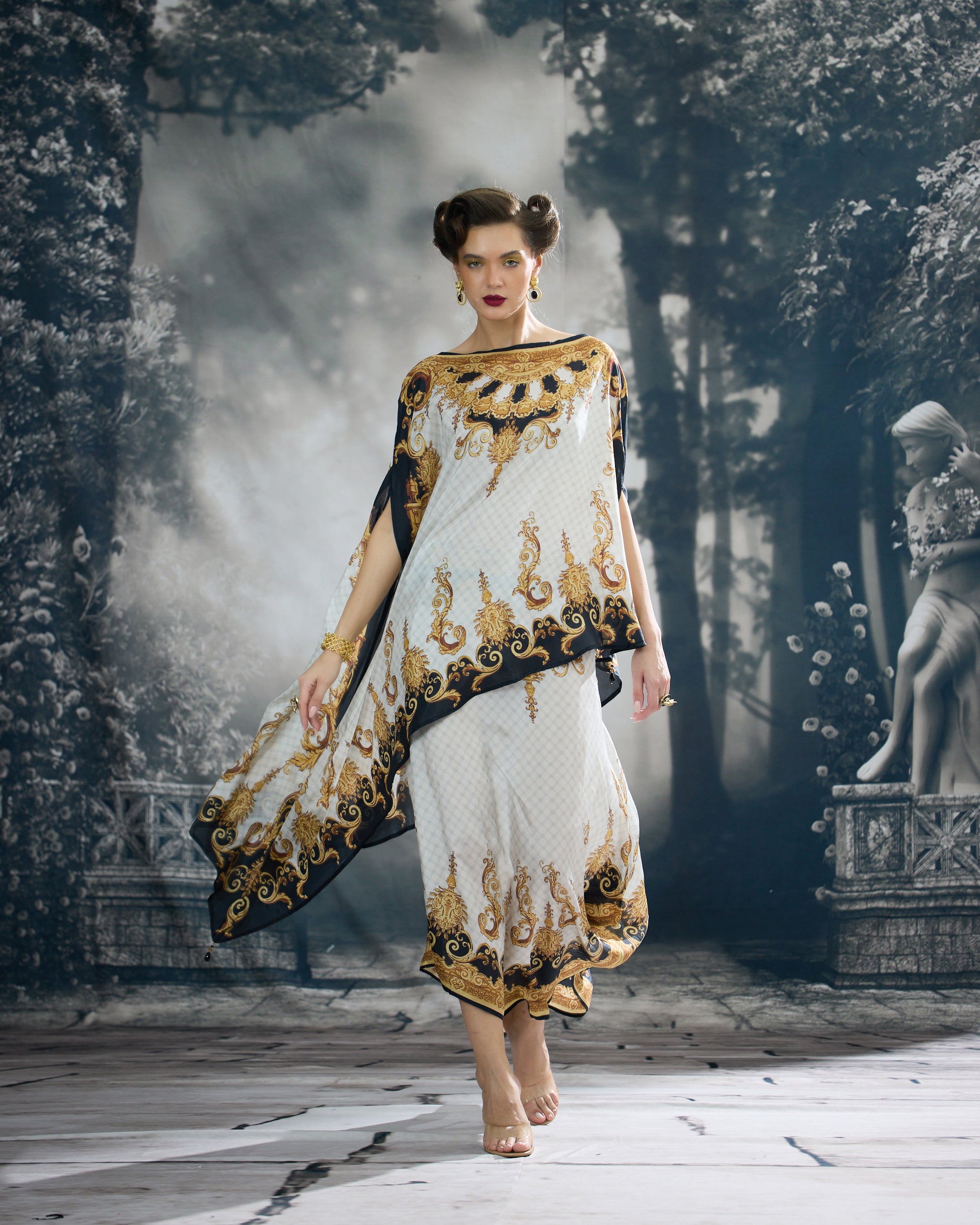 Rome : Kamini - Black/Gold