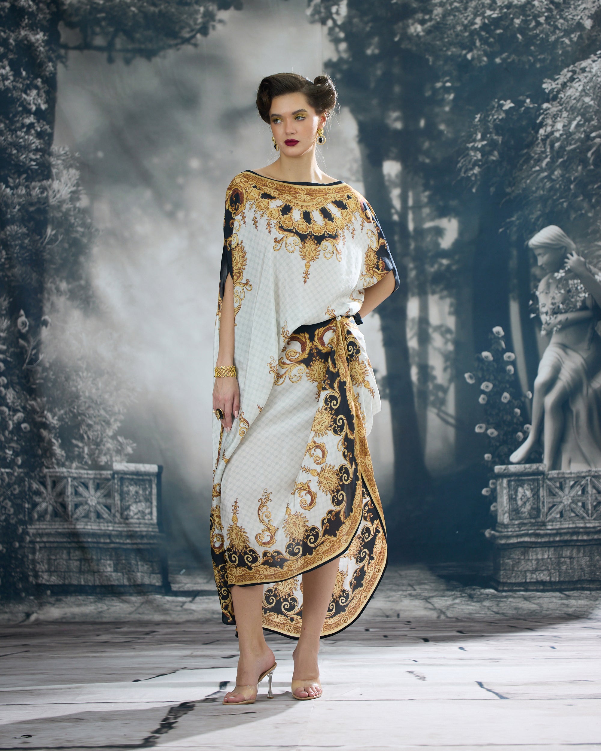 Rome : Kamini - Black/Gold