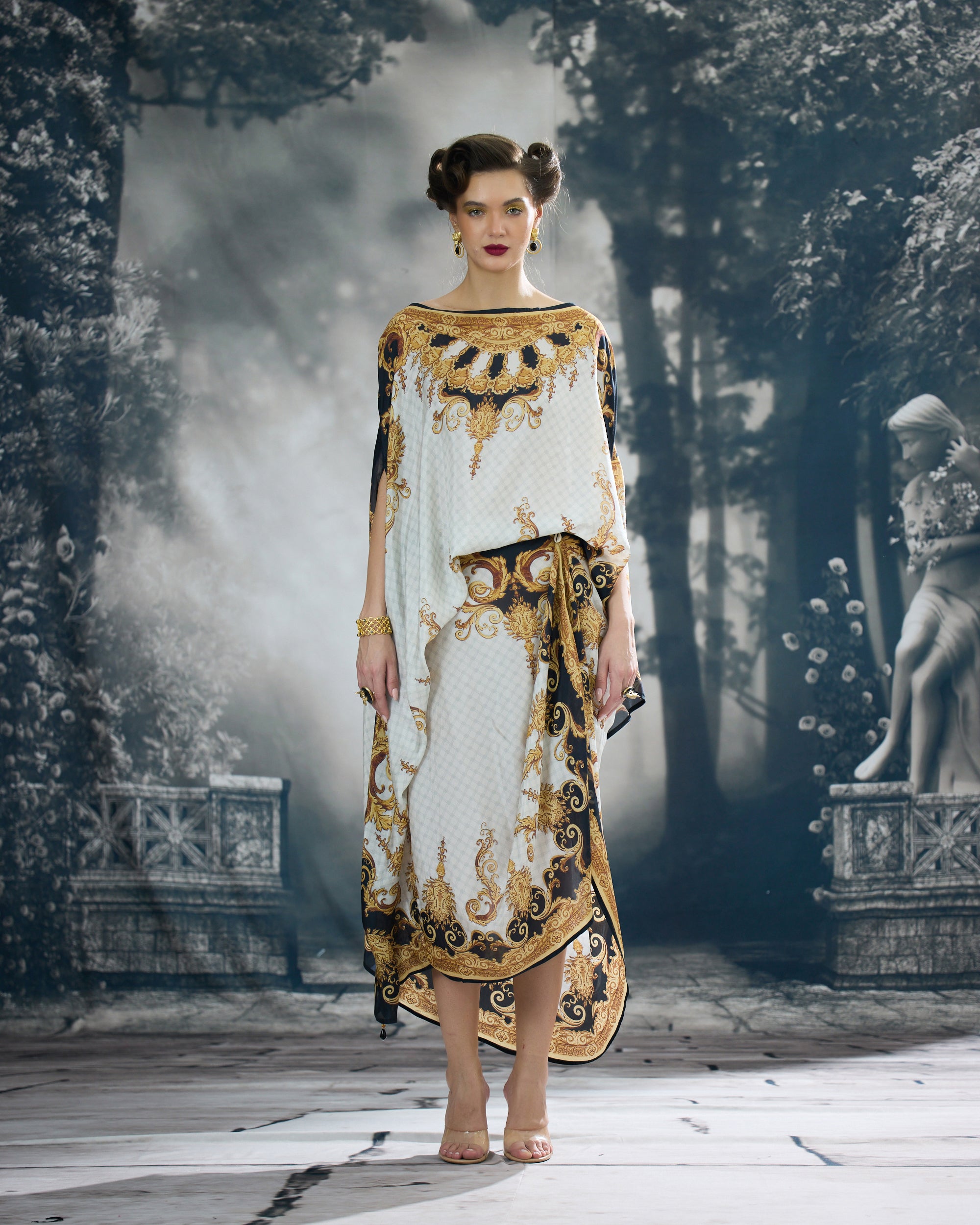Rome : Kamini - Black/Gold