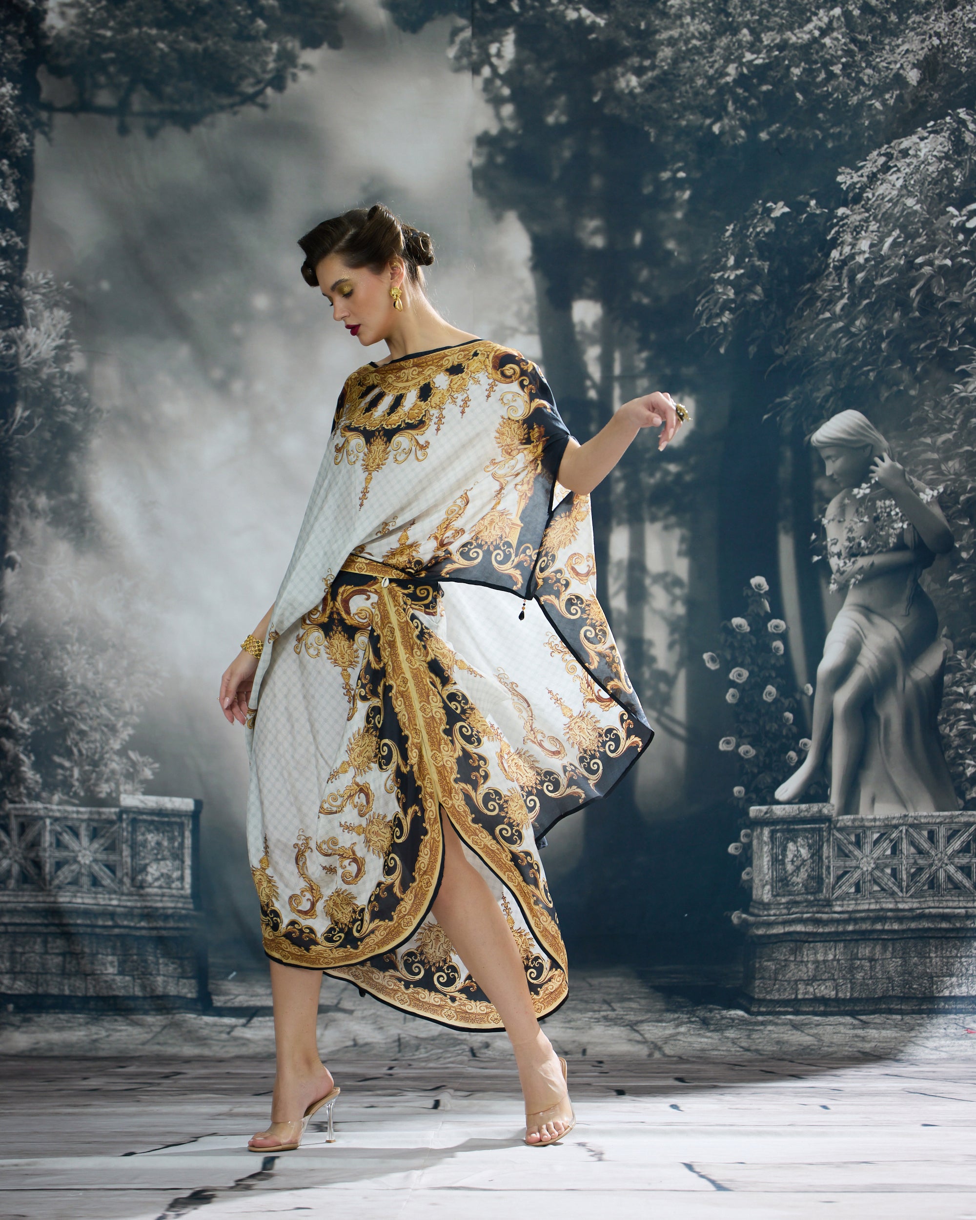 Rome : Kamini - Black/Gold