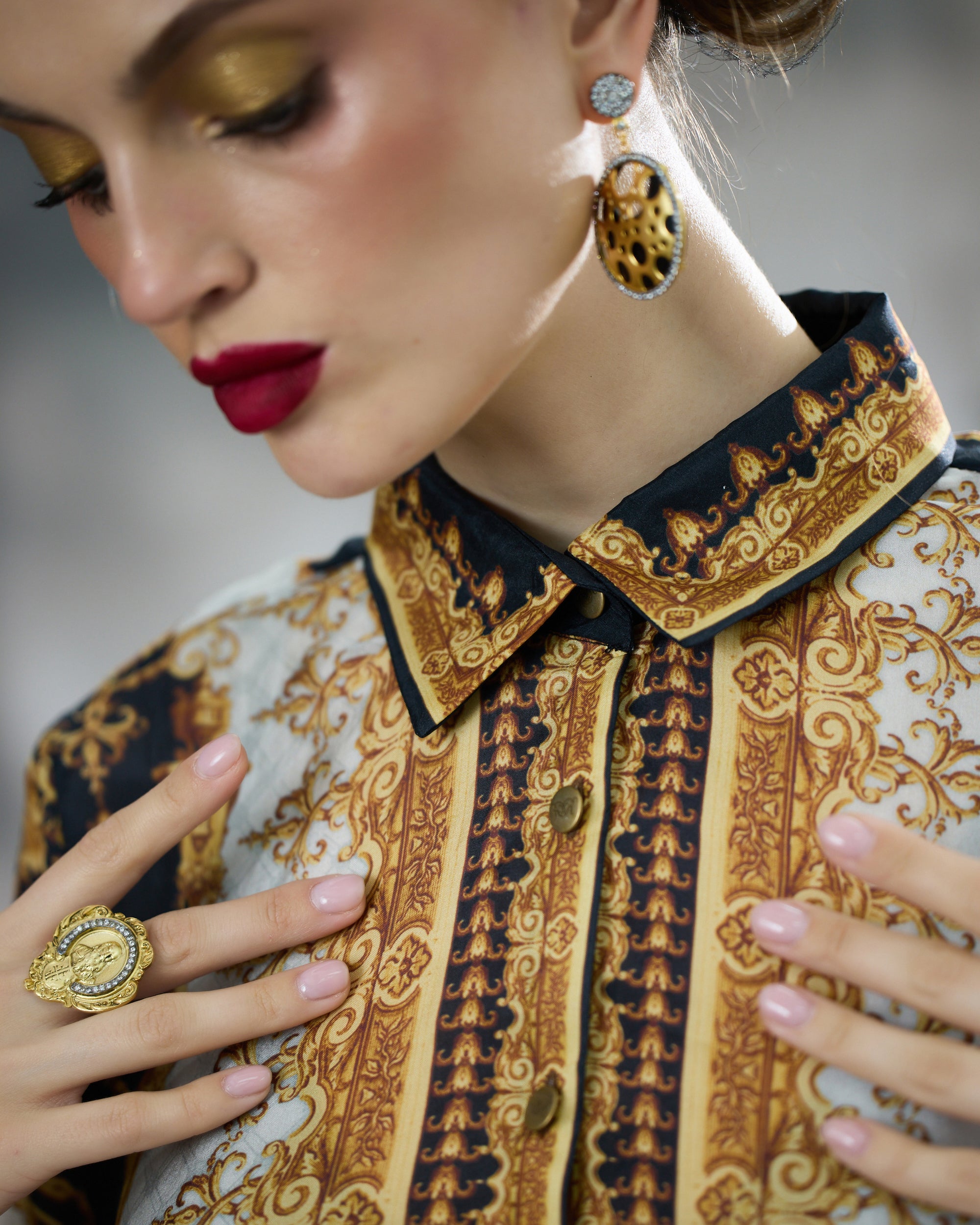 Rome : Maizah - Black/Gold