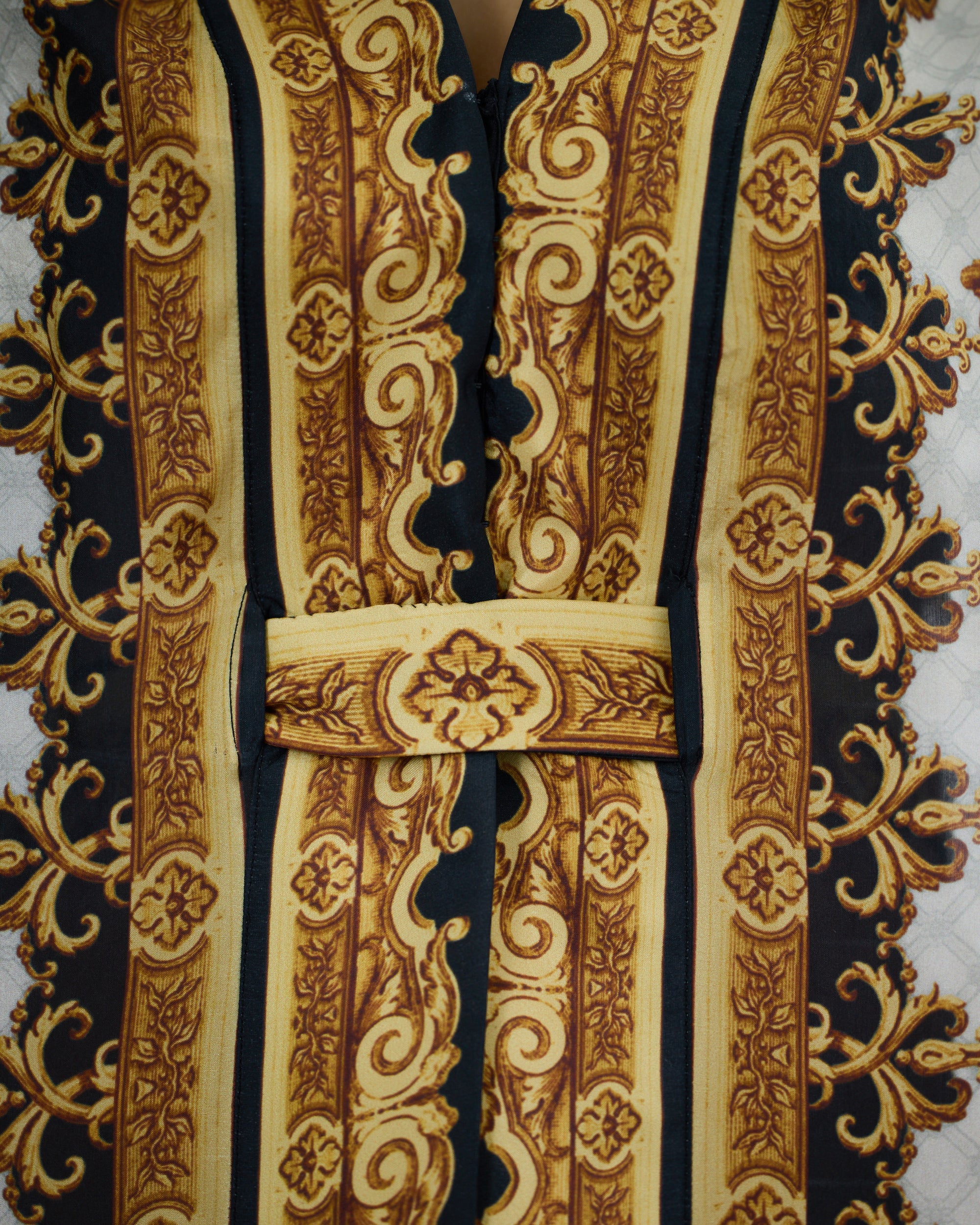 Rome : Chloe - Black/Gold