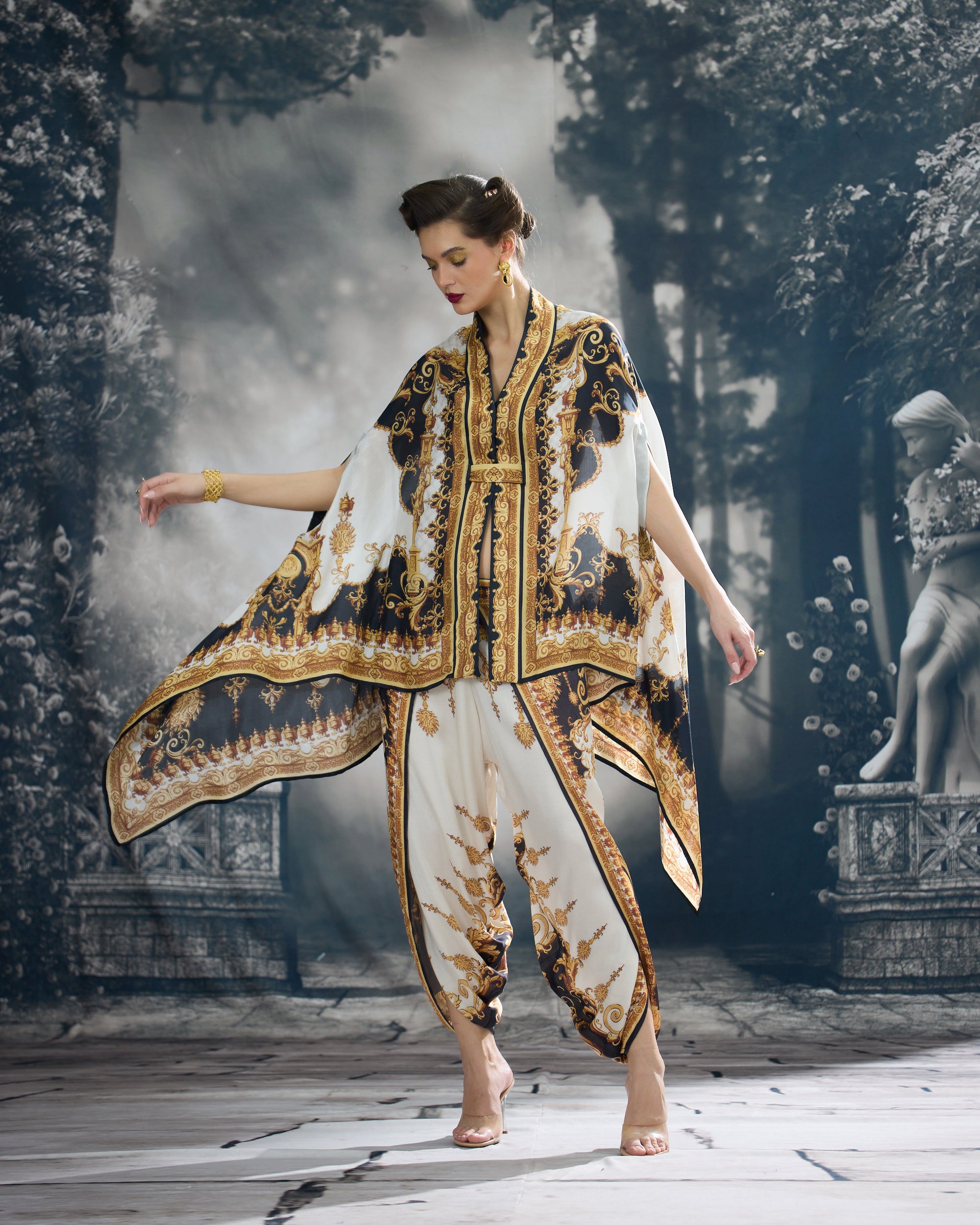 Rome : Chloe - Black/Gold