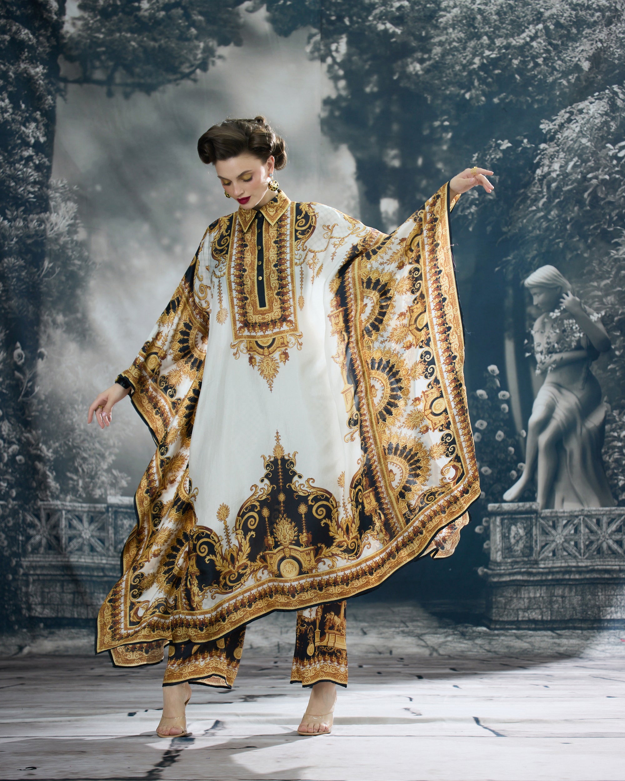 Rome : Sharifa - Black/Gold