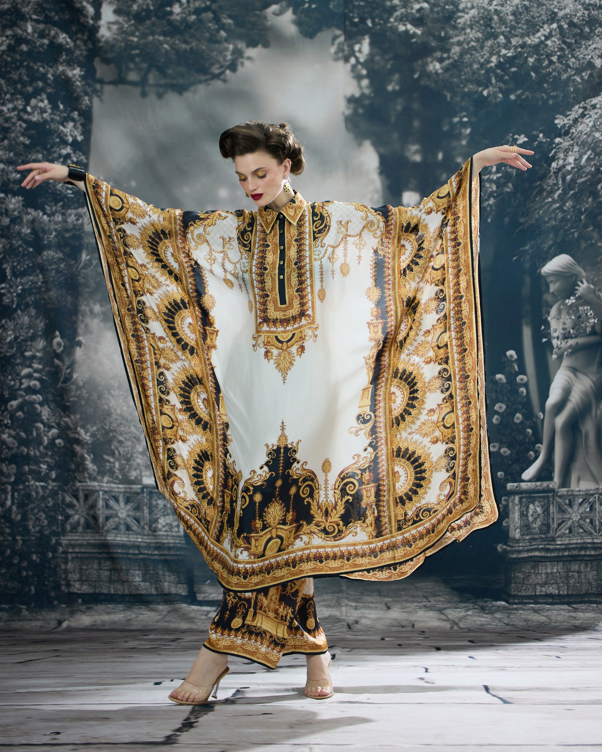 Rome : Sharifa - Black/Gold