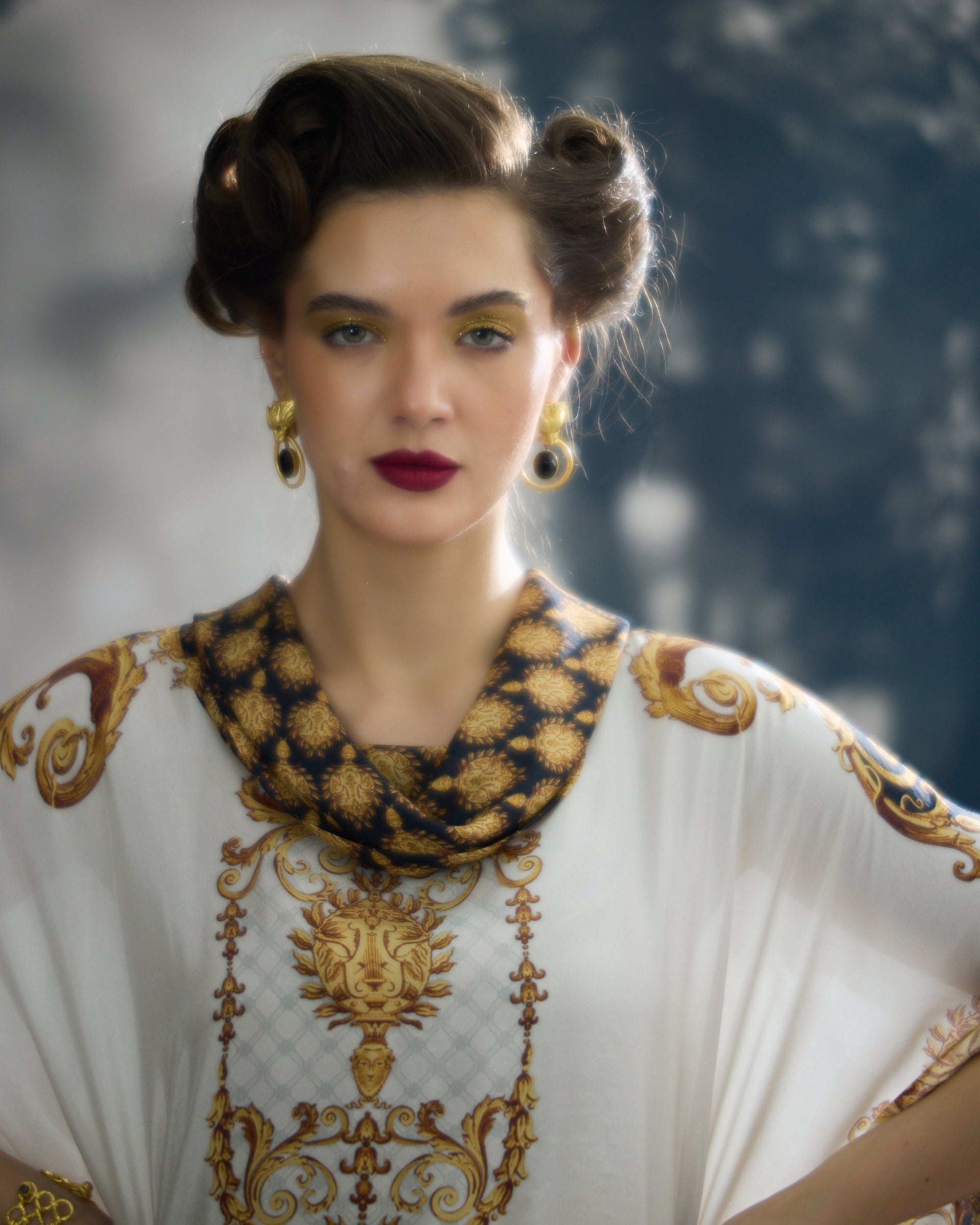 Rome : Lavanya/Sonth - Black/Gold