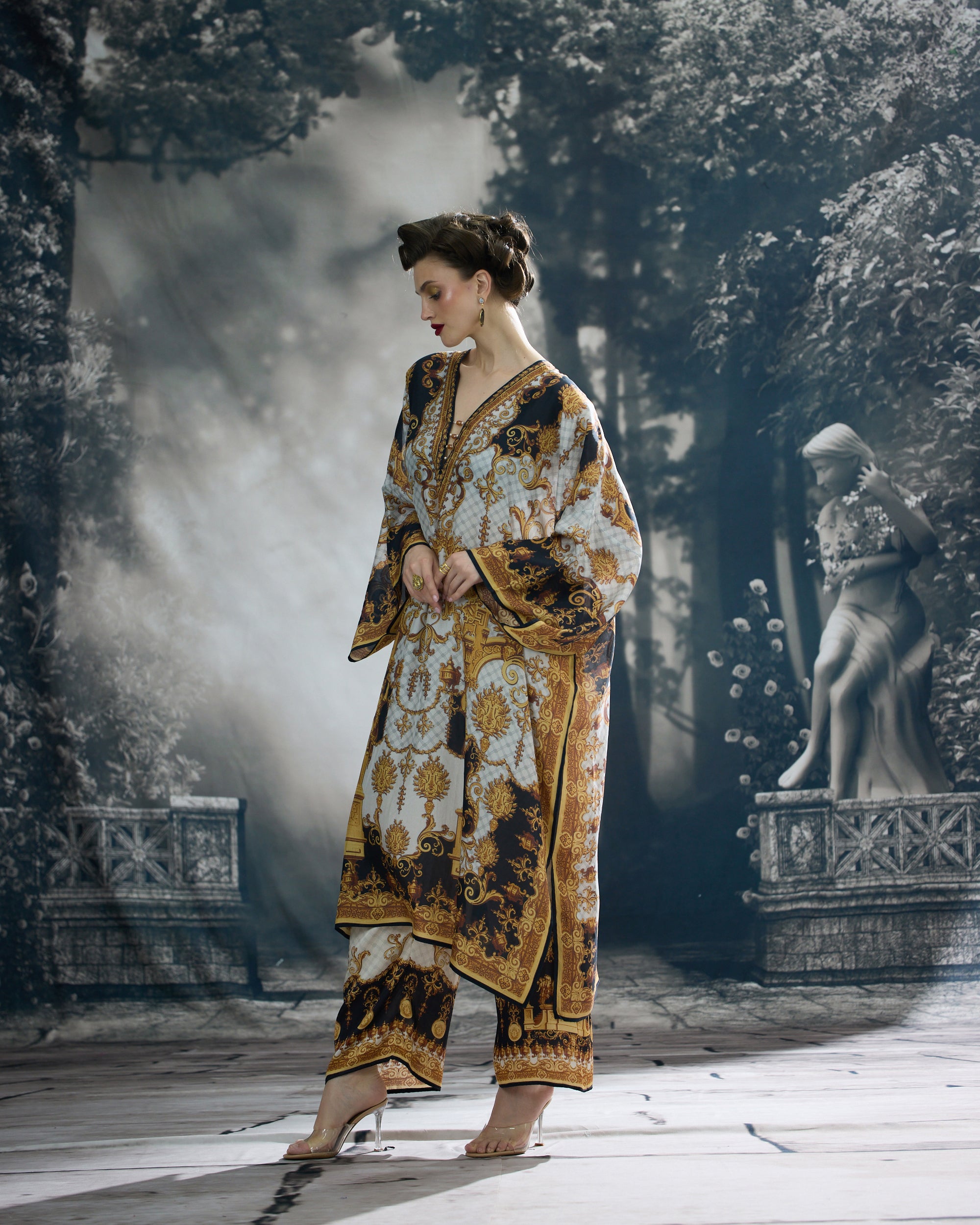 Rome : Ghufrina - Black/Gold