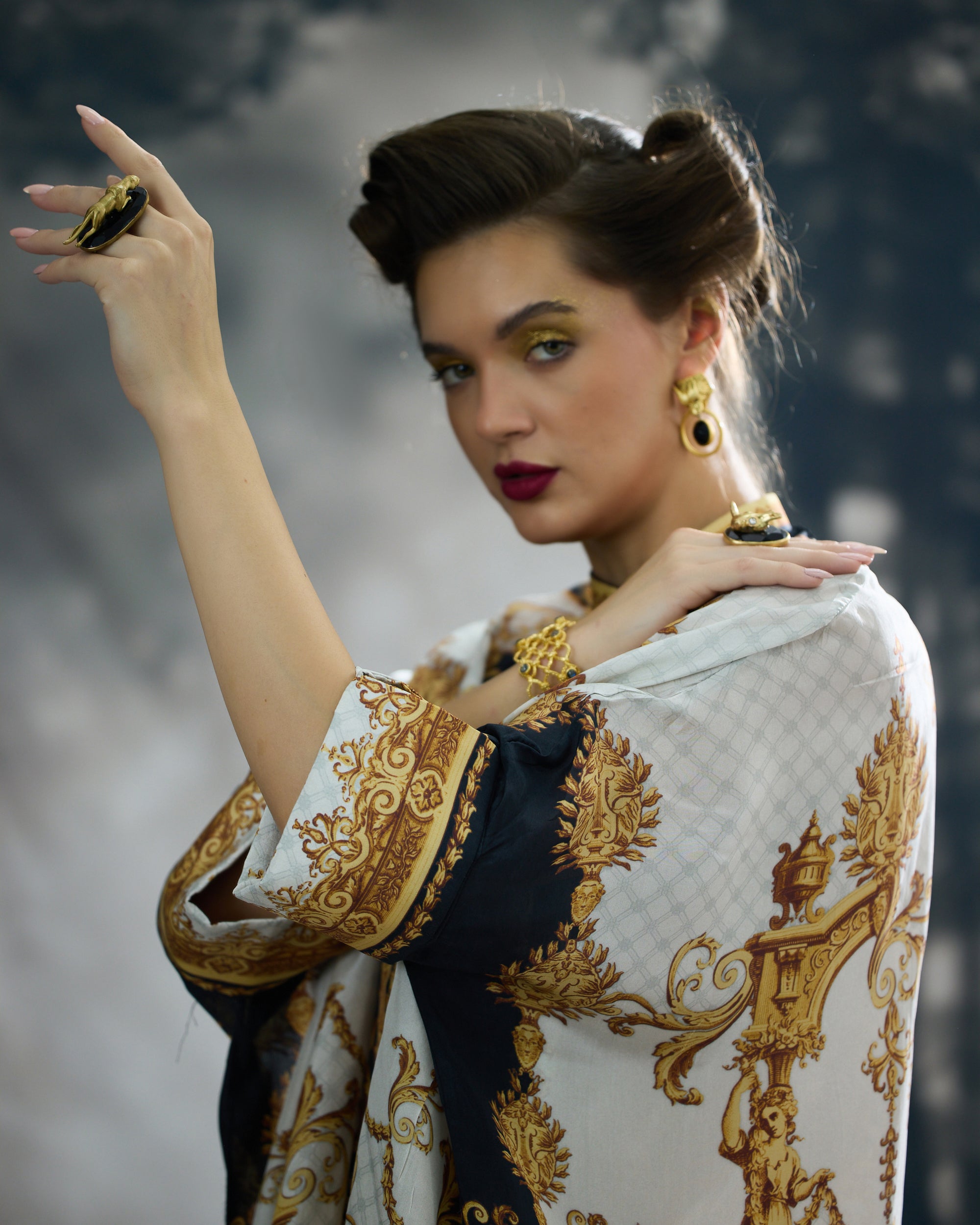 Rome : Chanel/Sonth -  Black/Gold