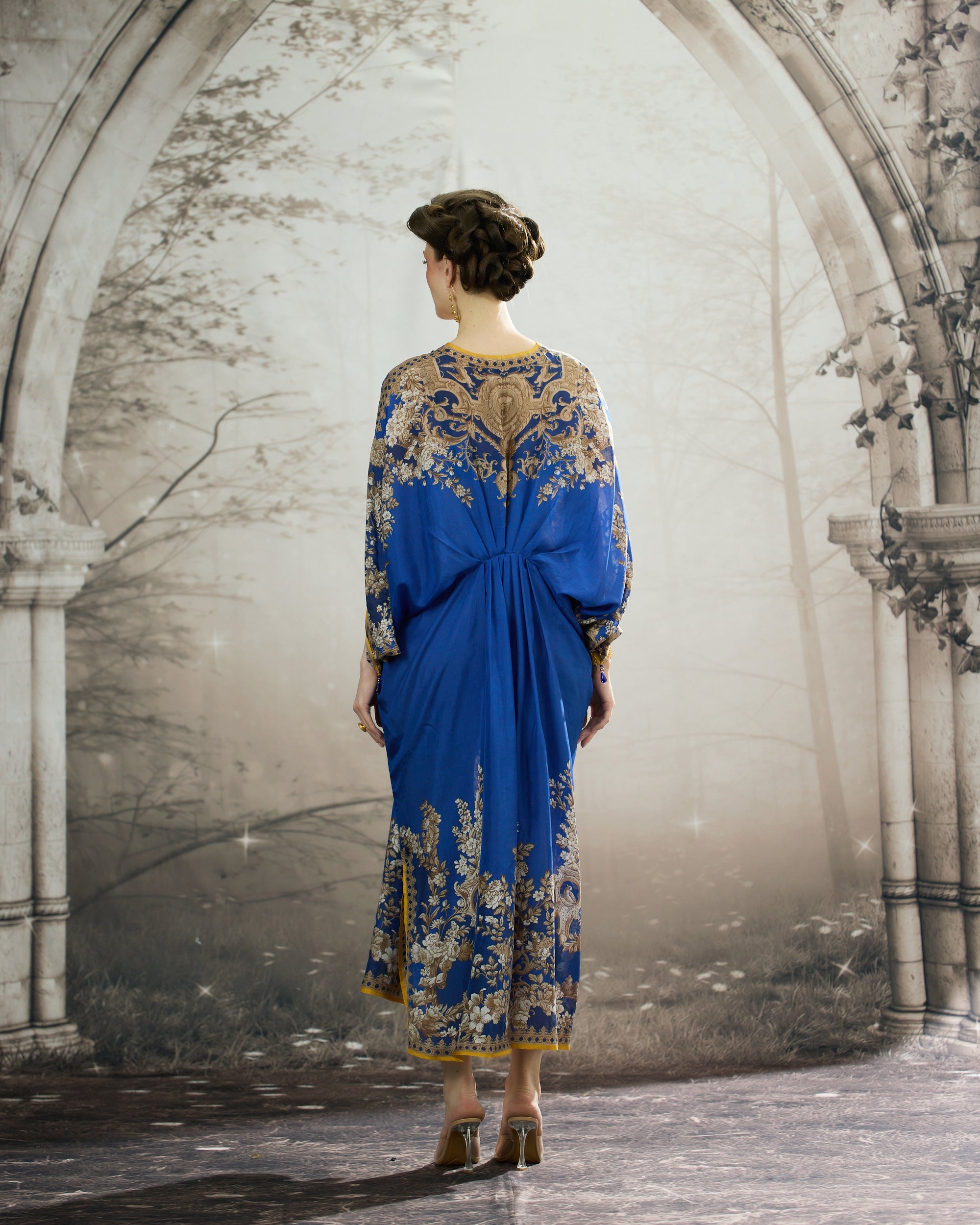 Rome : Rasika - Blue