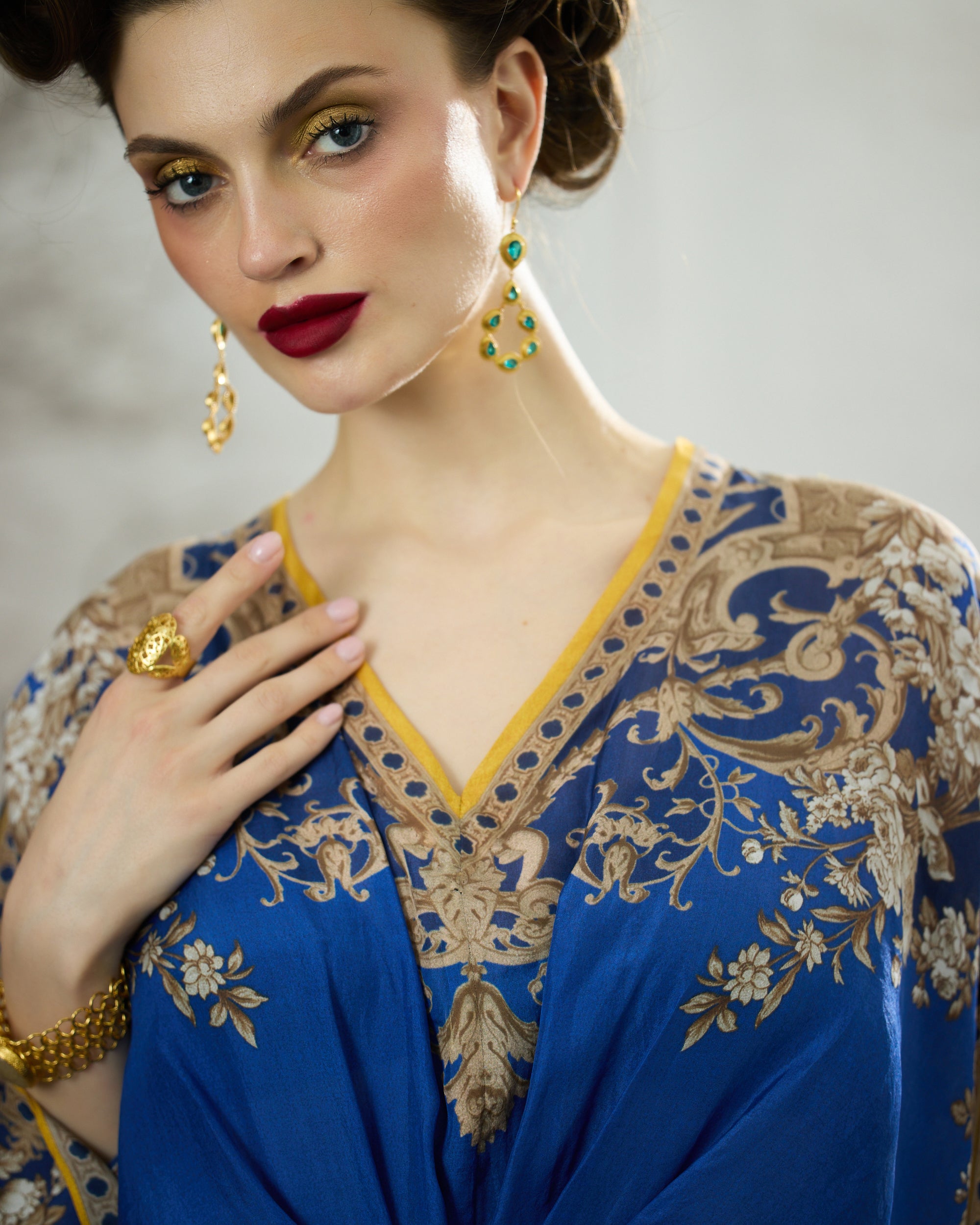 Rome : Rasika - Blue