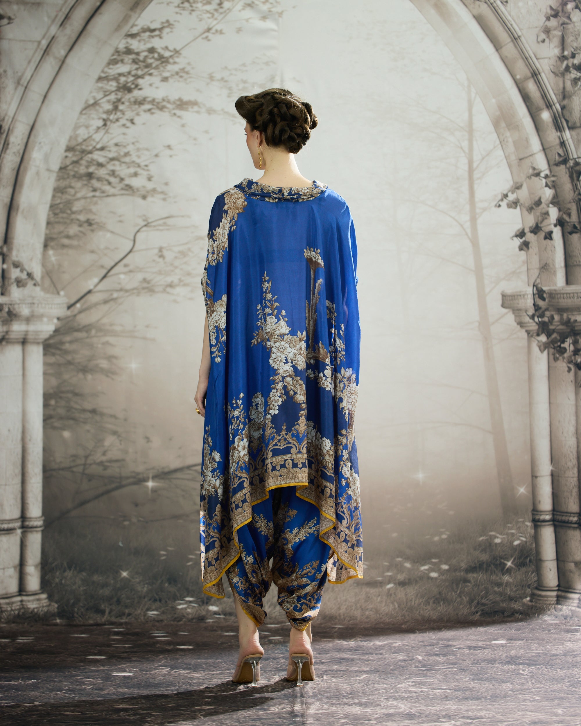 Rome : Lavanya/Sonth - Blue