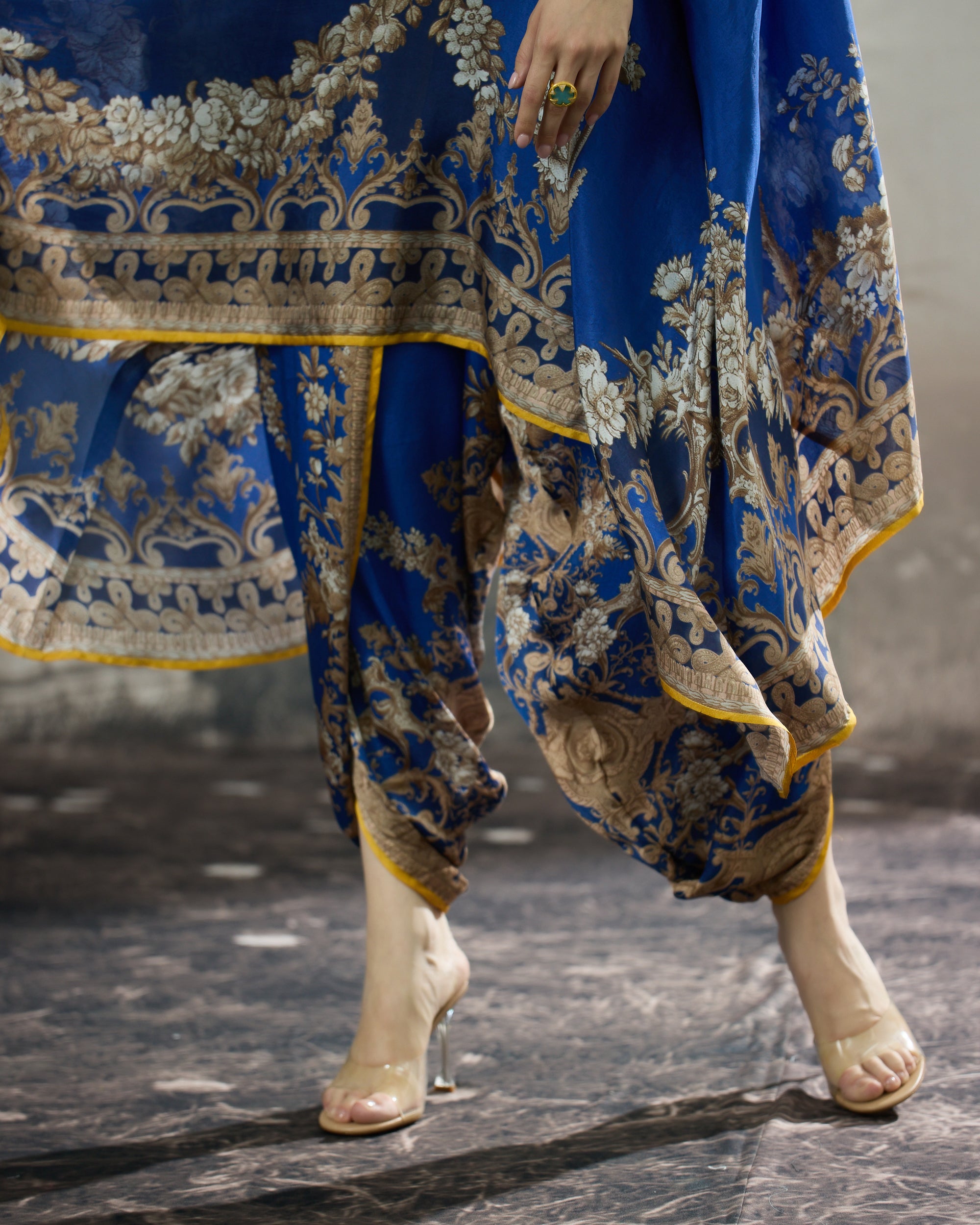 Rome : Lavanya/Sonth - Blue