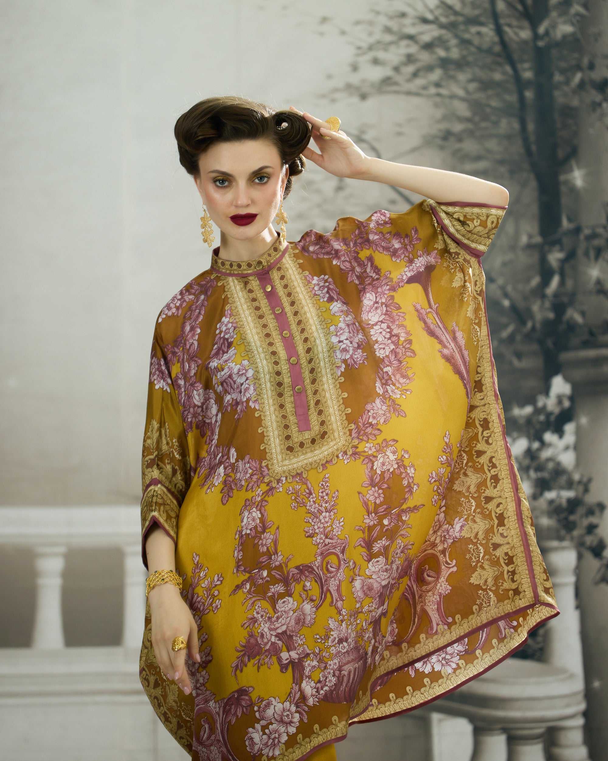 Rome : Chanel 36" - Mustard