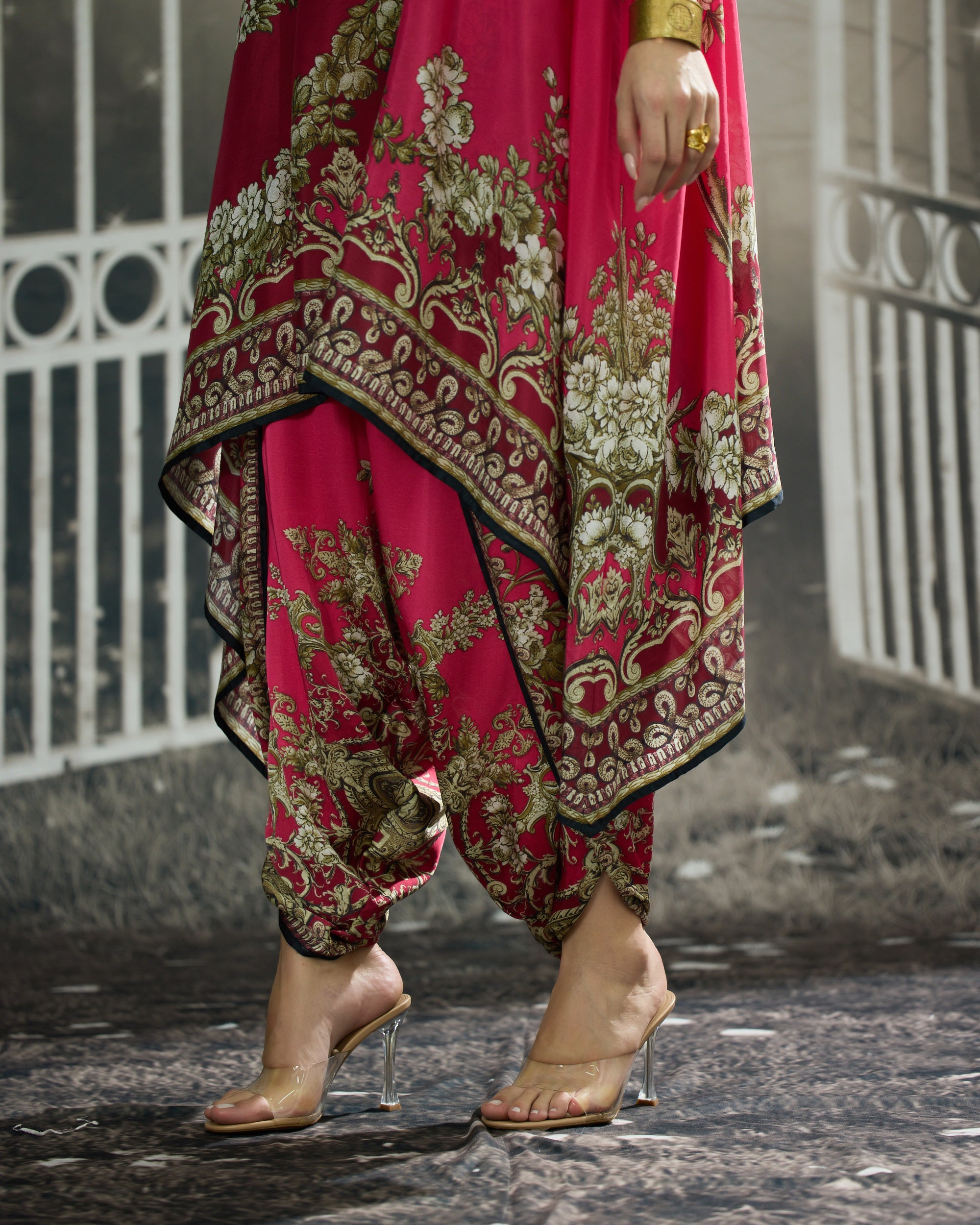 Rome : Lavanya/Sonth - Fuchsia