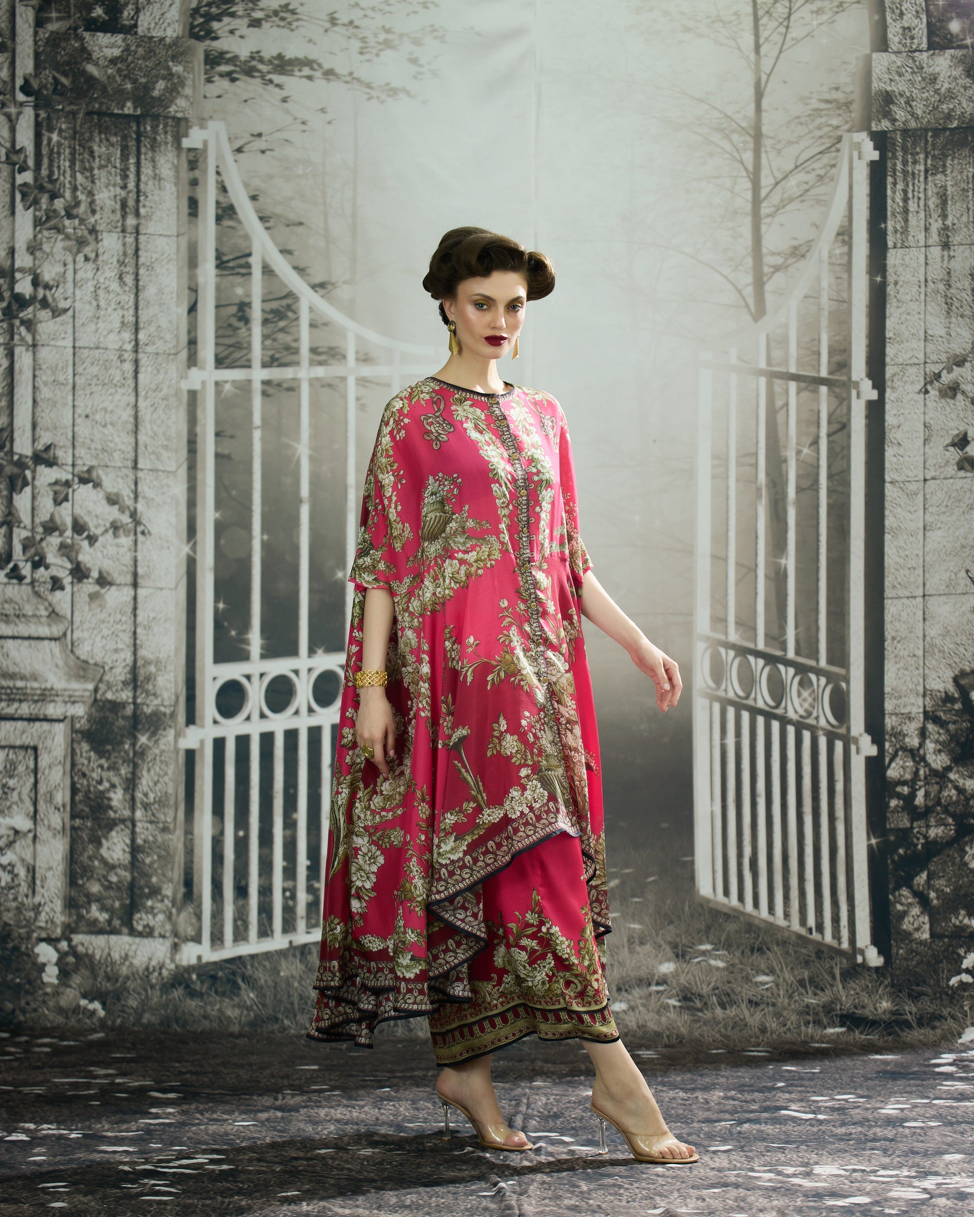 Rome : Caprice/Surilee - Fuchsia
