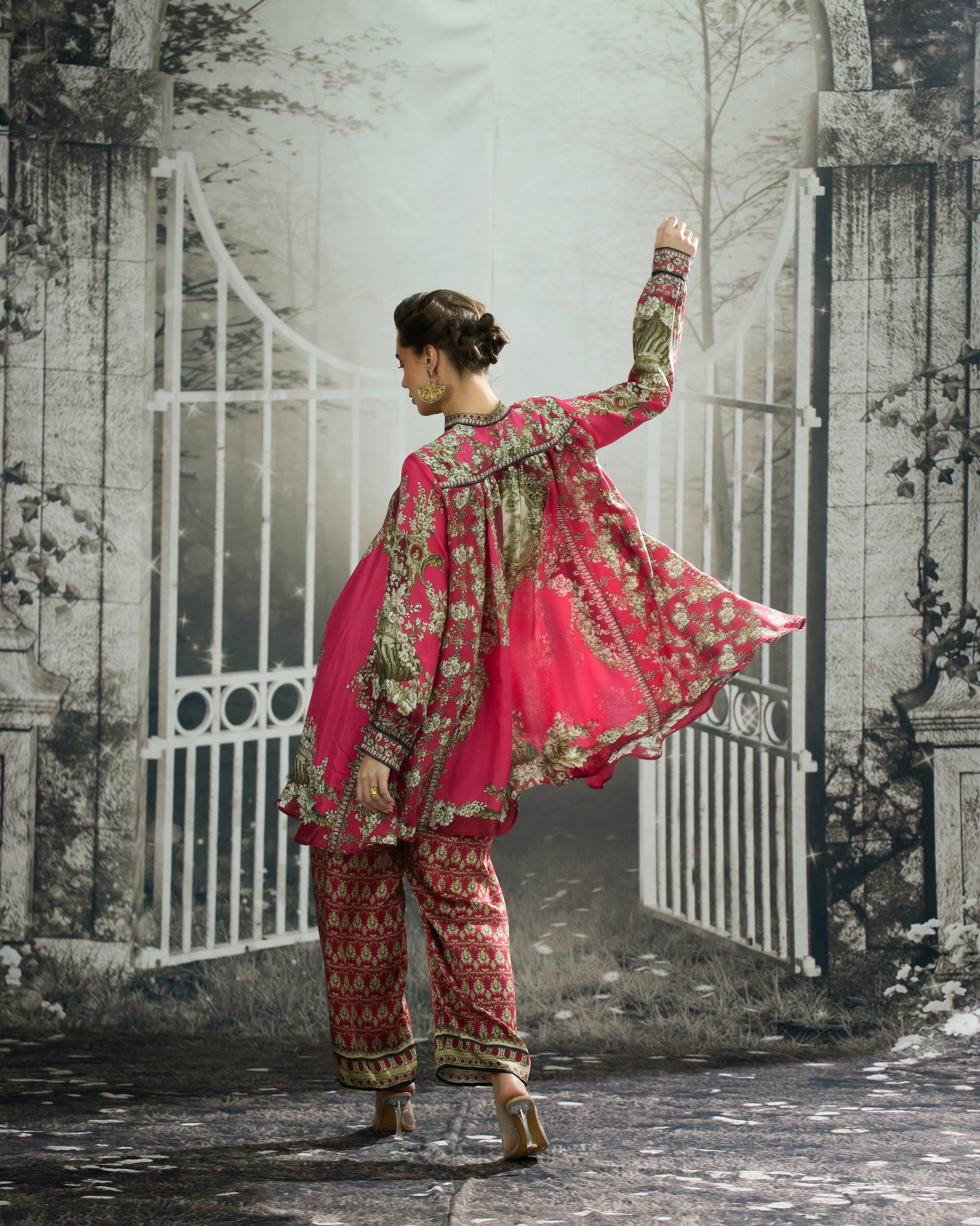 Rome : Nilofer - Fuchsia