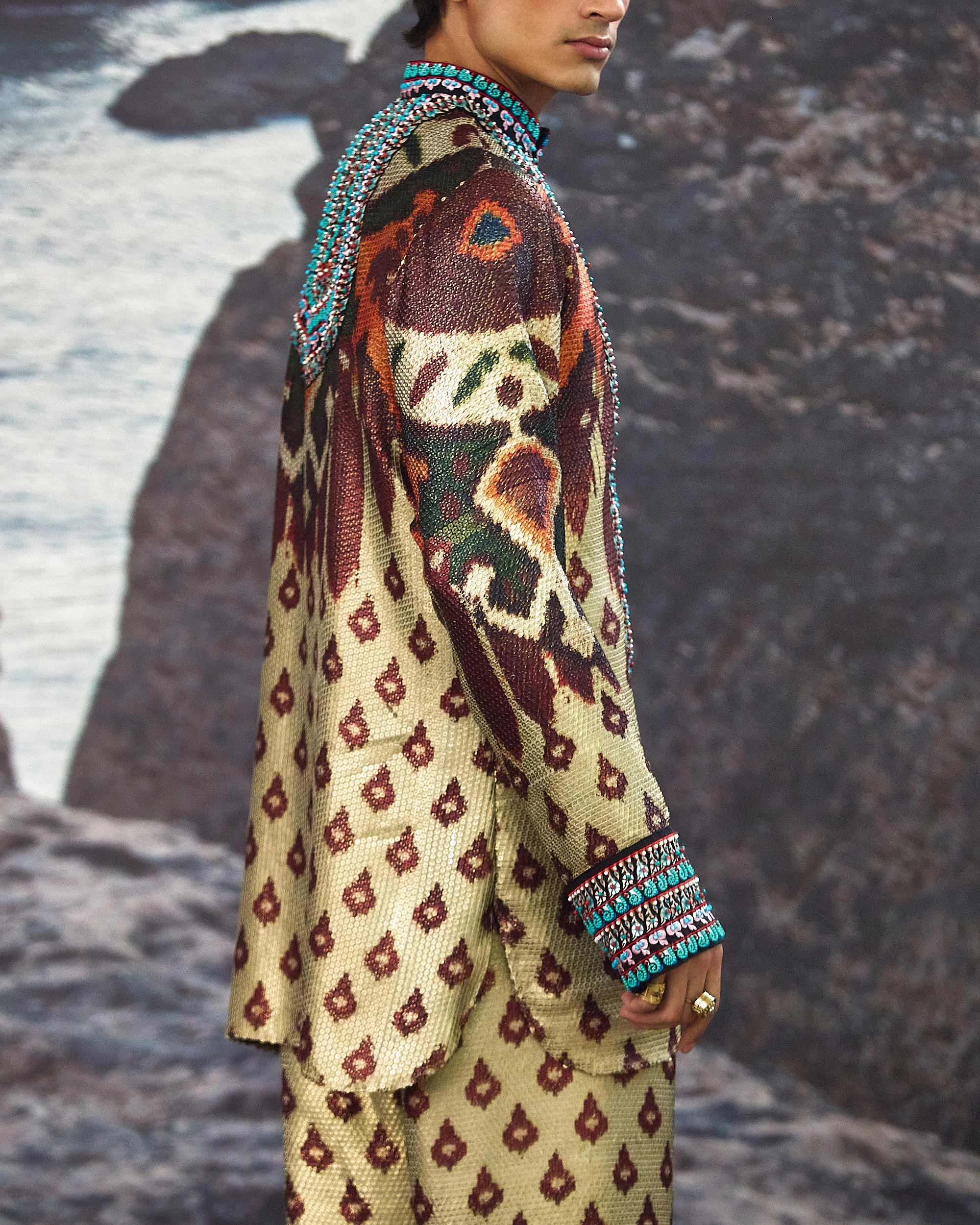 KASBAH : Yannis