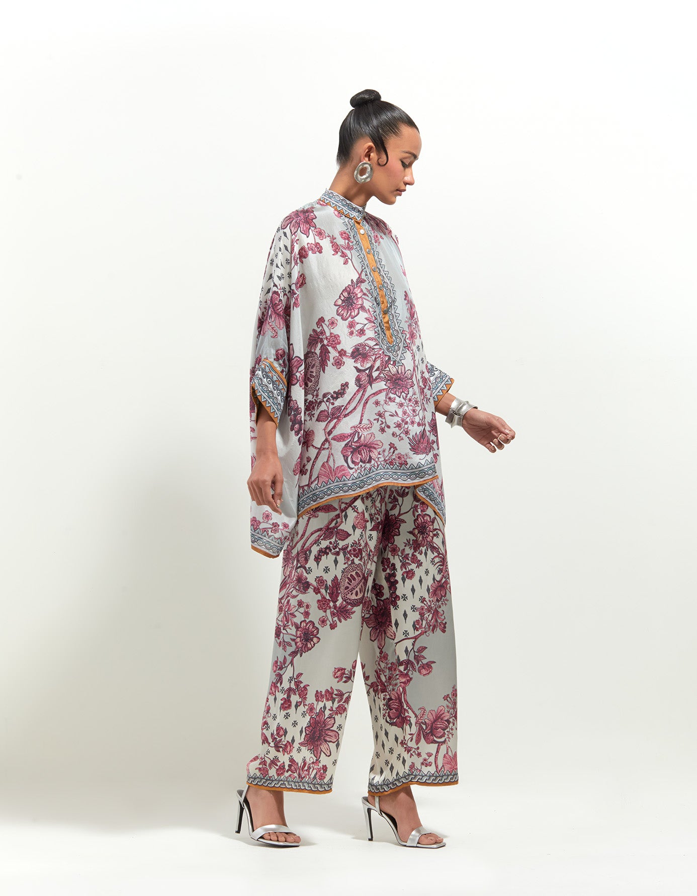 Florence : Chanel - White/Raspberry
